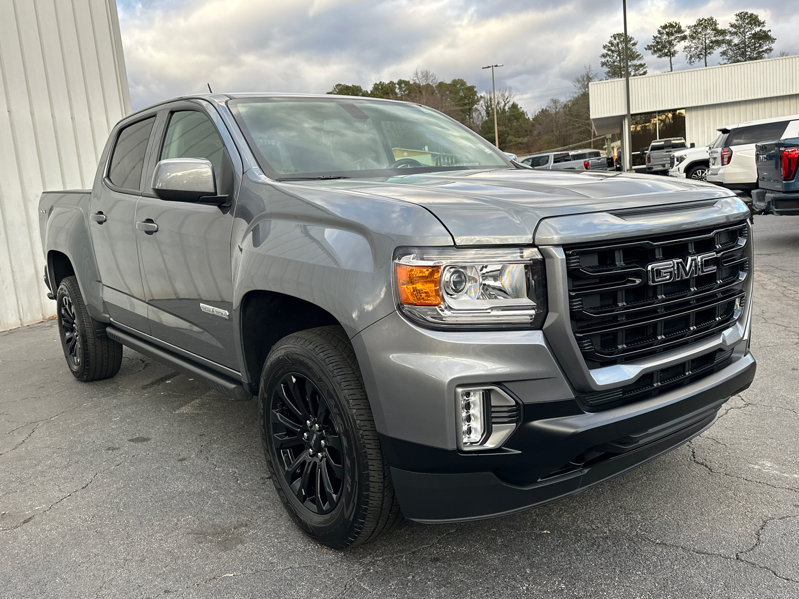 2022 GMC Canyon Elevation 5