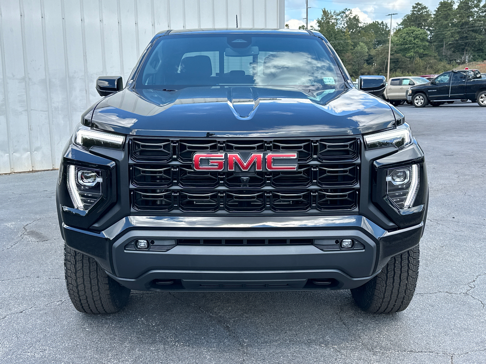 2024 GMC Canyon Elevation 4