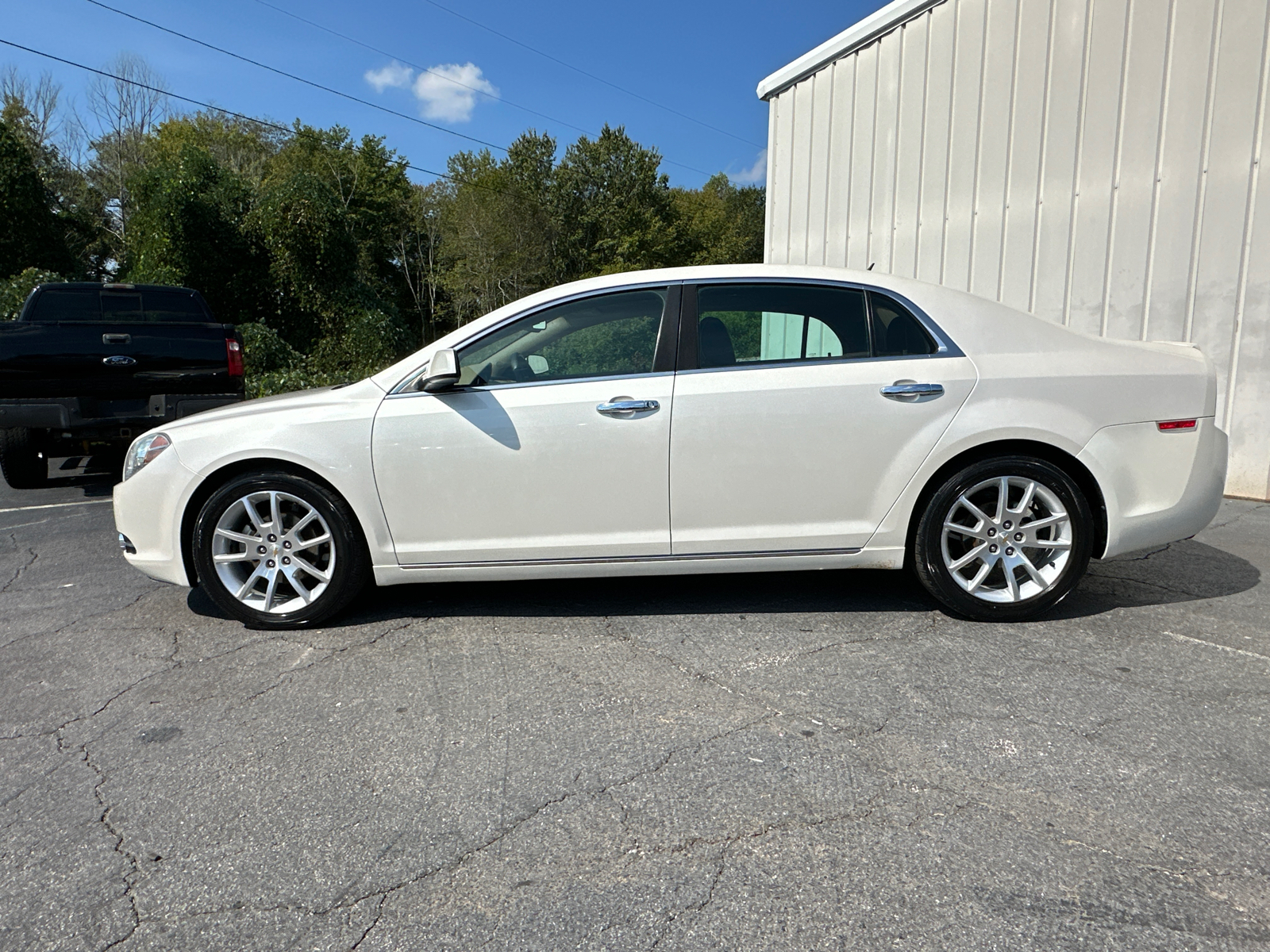 2011 Chevrolet Malibu LTZ 10