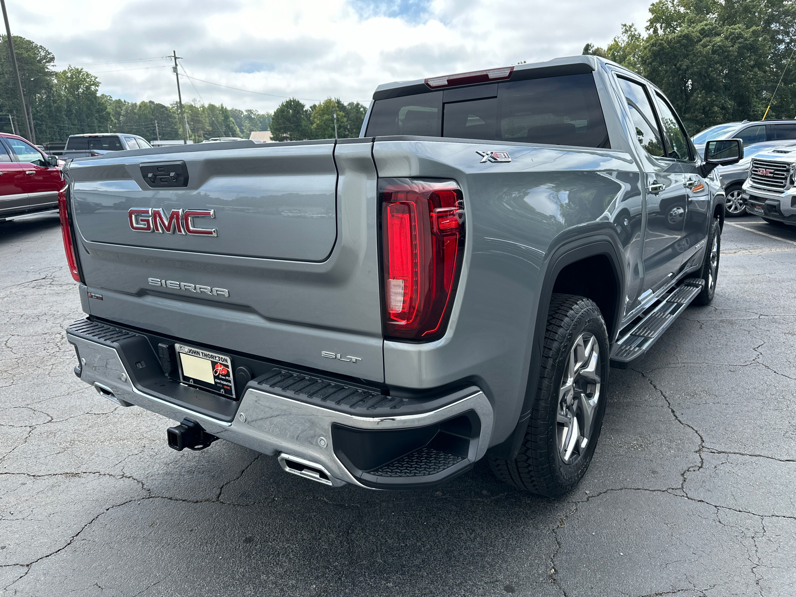 2024 GMC Sierra 1500 SLT 6