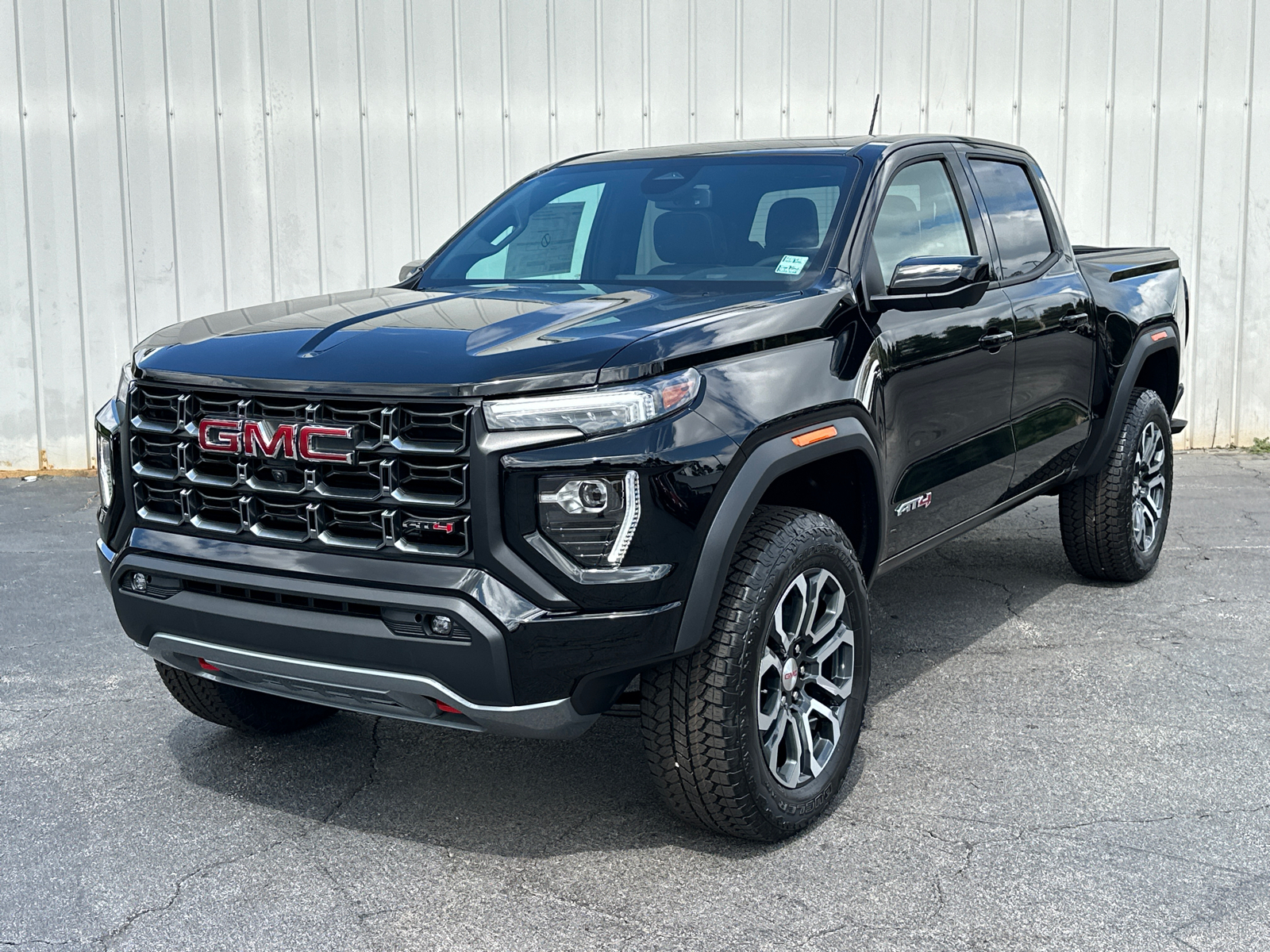 2024 GMC Canyon AT4 2