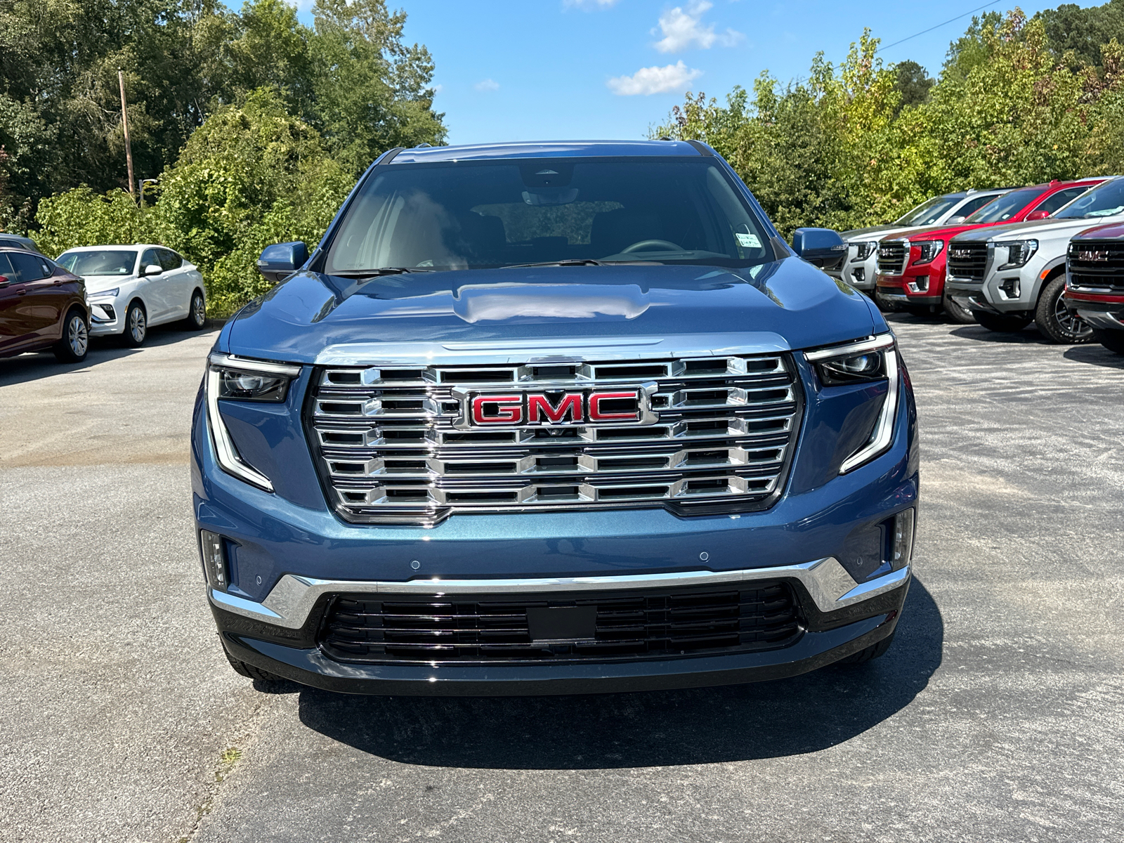 2024 GMC Acadia Denali 3