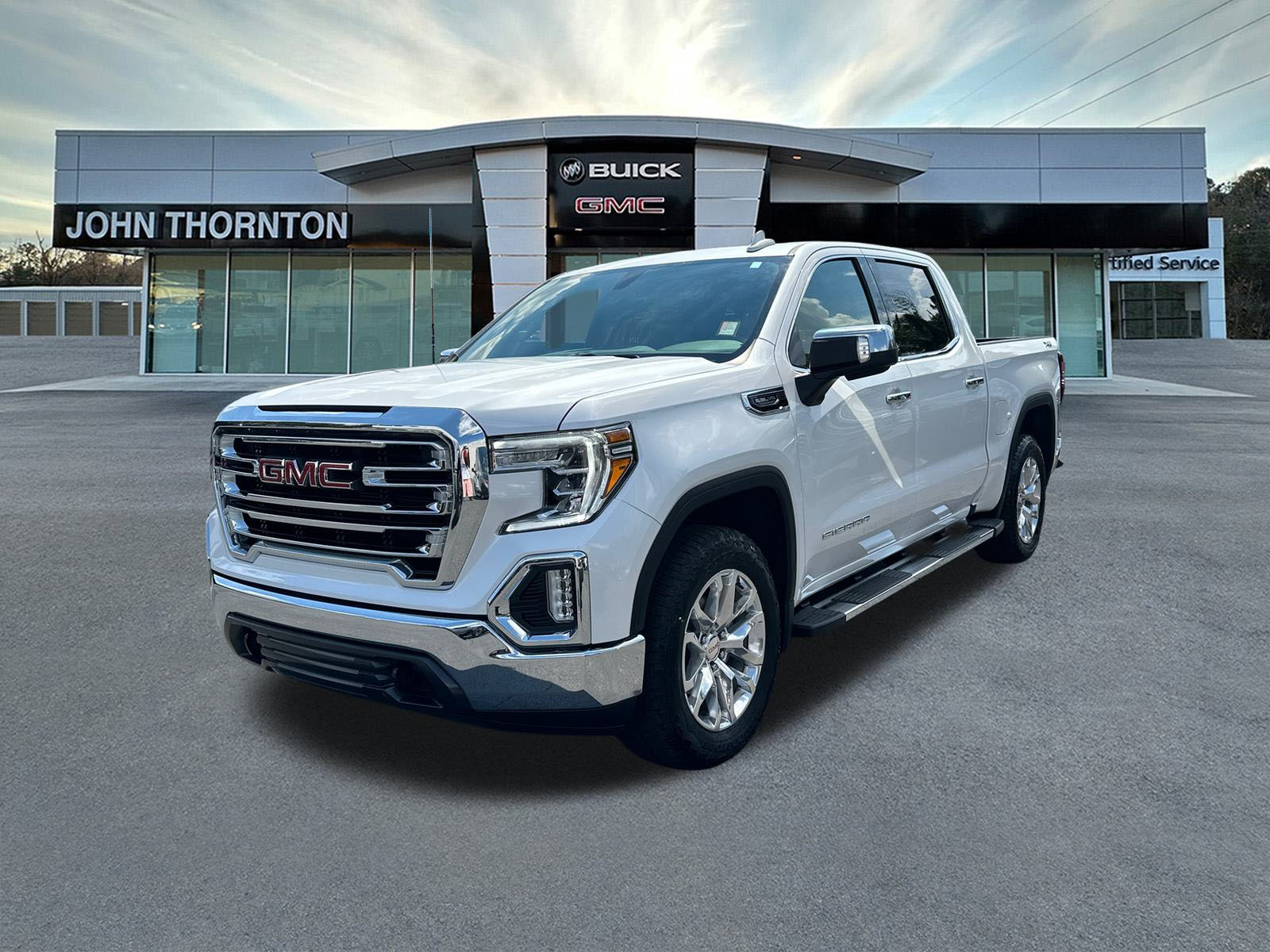 2021 GMC Sierra 1500 SLT 1