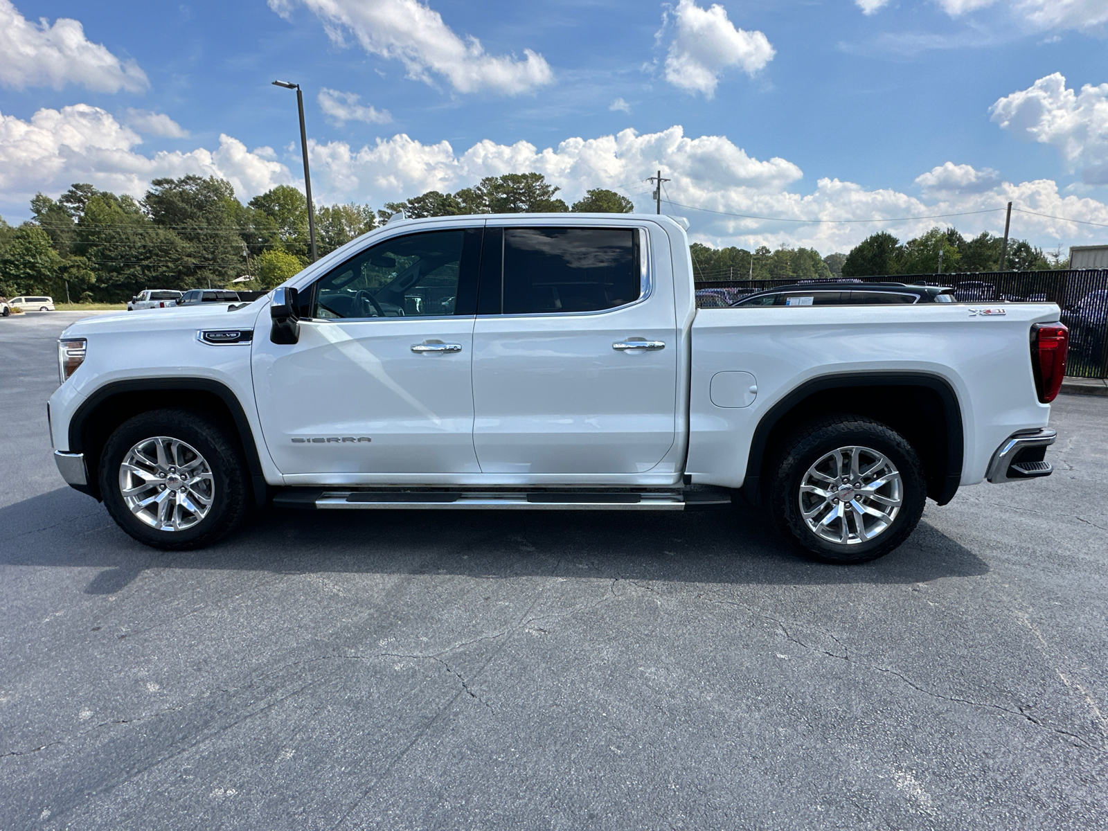 2021 GMC Sierra 1500 SLT 9