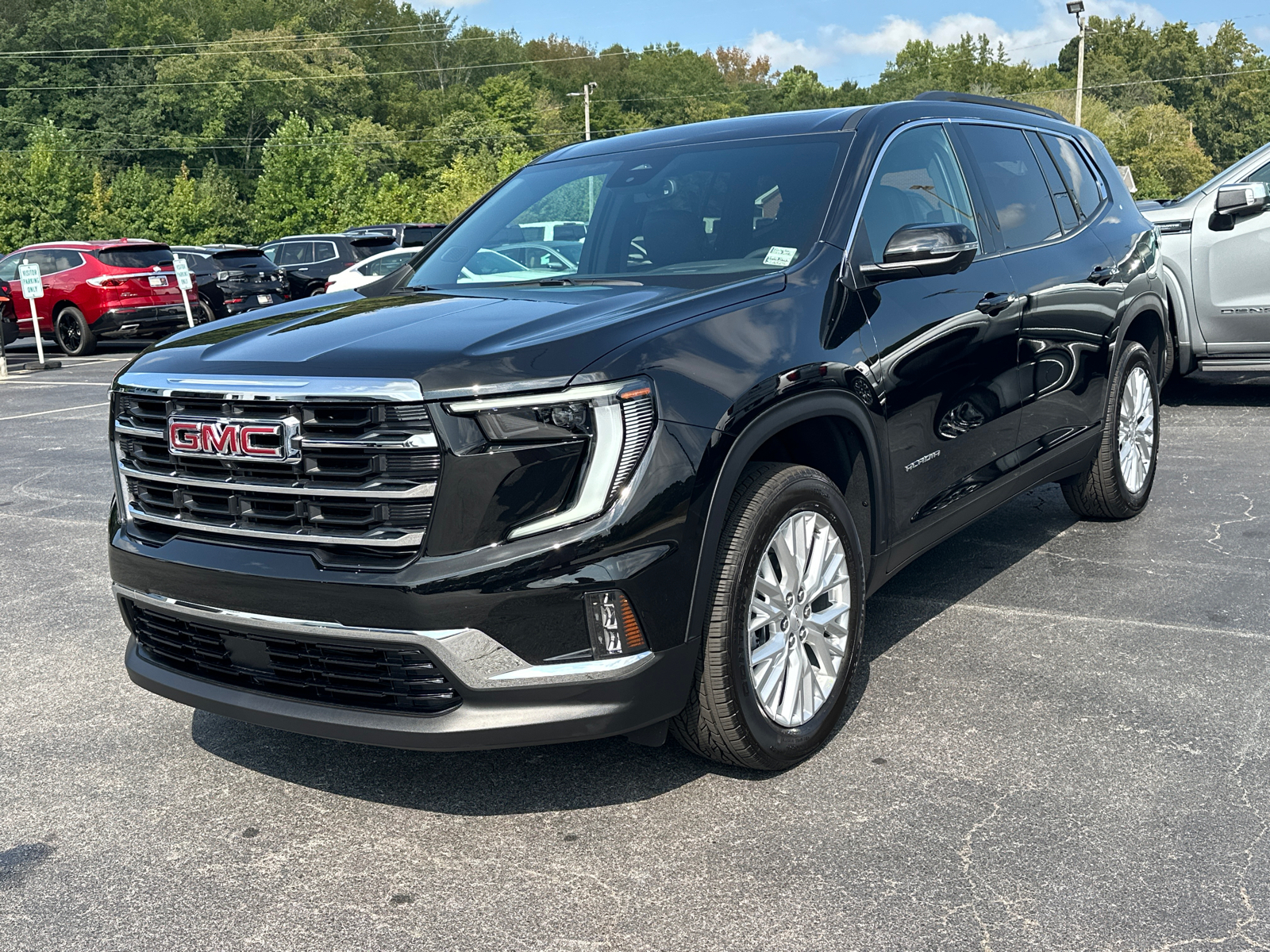 2024 GMC Acadia Elevation 2