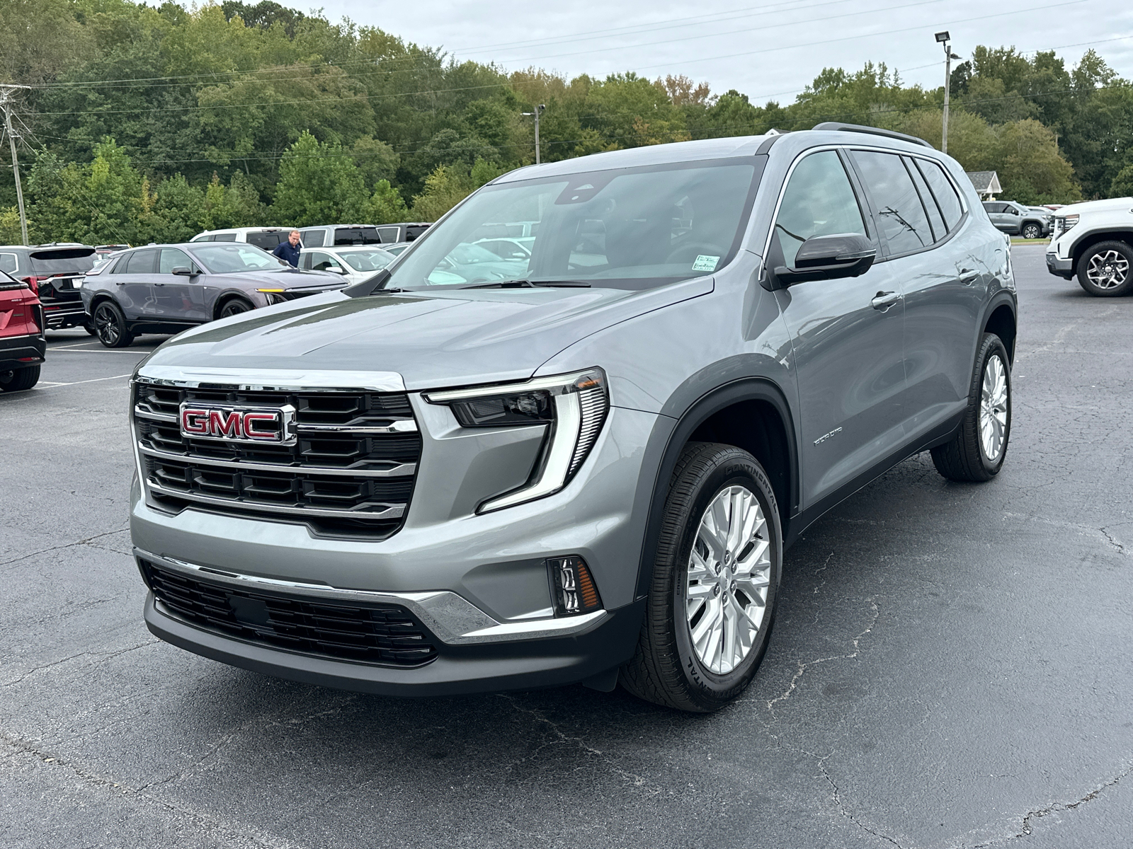 2024 GMC Acadia Elevation 2