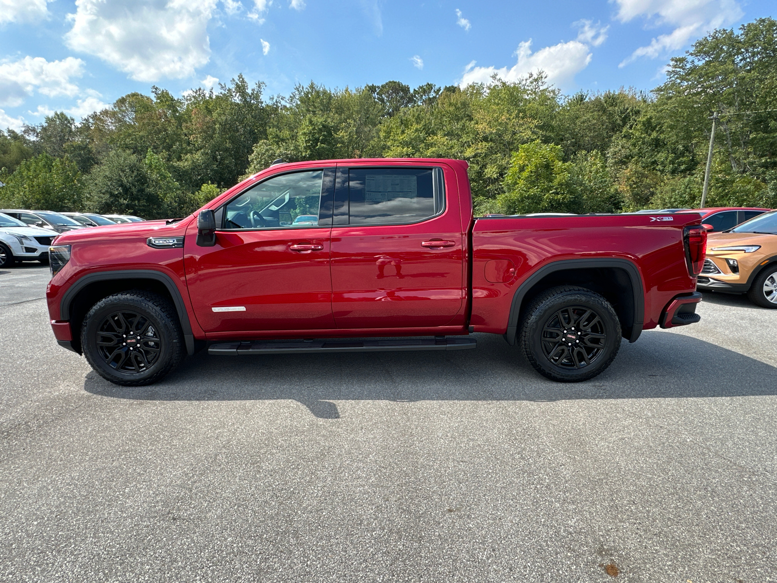 2024 GMC Sierra 1500 Elevation 9