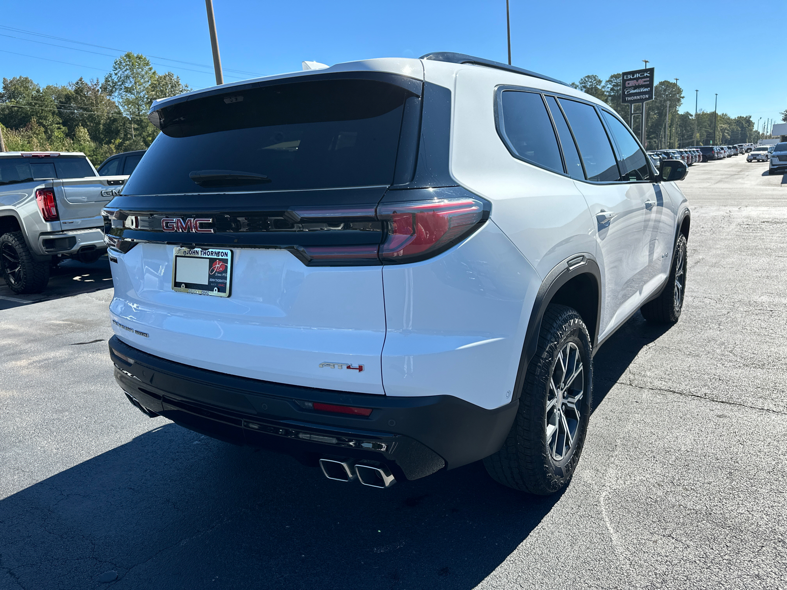 2024 GMC Acadia AT4 6