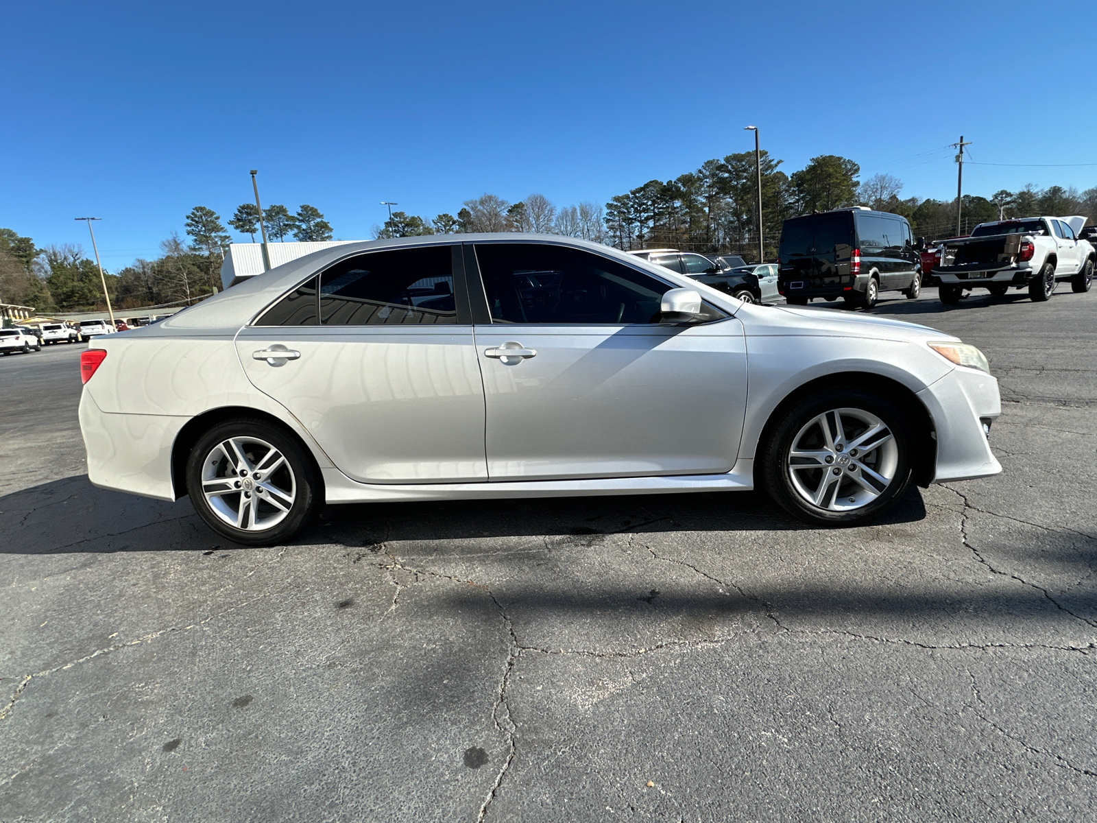 2013 Toyota Camry SE 6