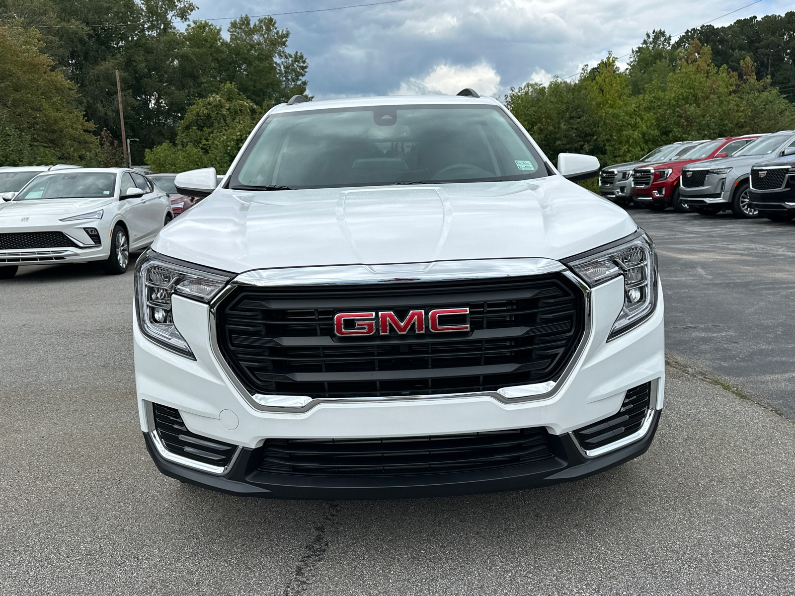 2024 GMC Terrain SLE 4