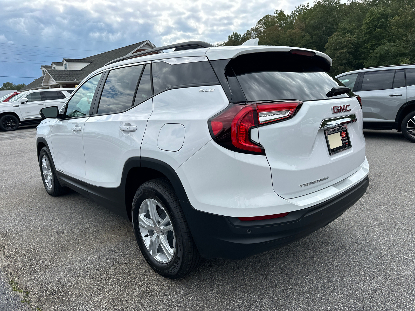 2024 GMC Terrain SLE 9