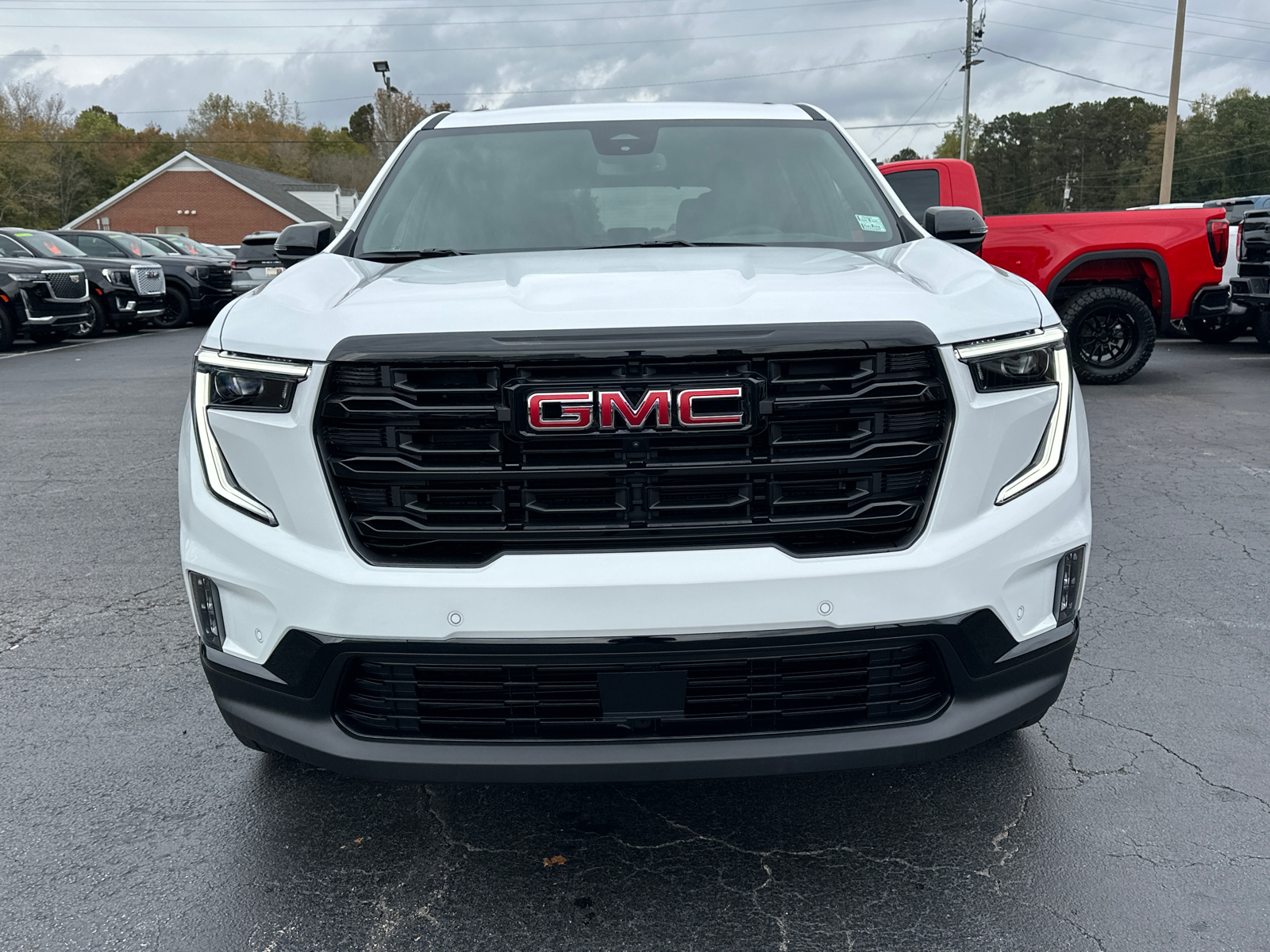 2024 GMC Acadia Elevation 4