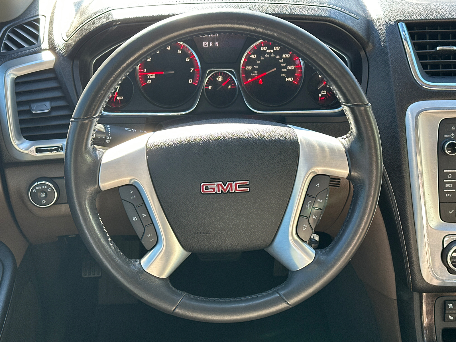 2013 GMC Acadia SLT-2 25