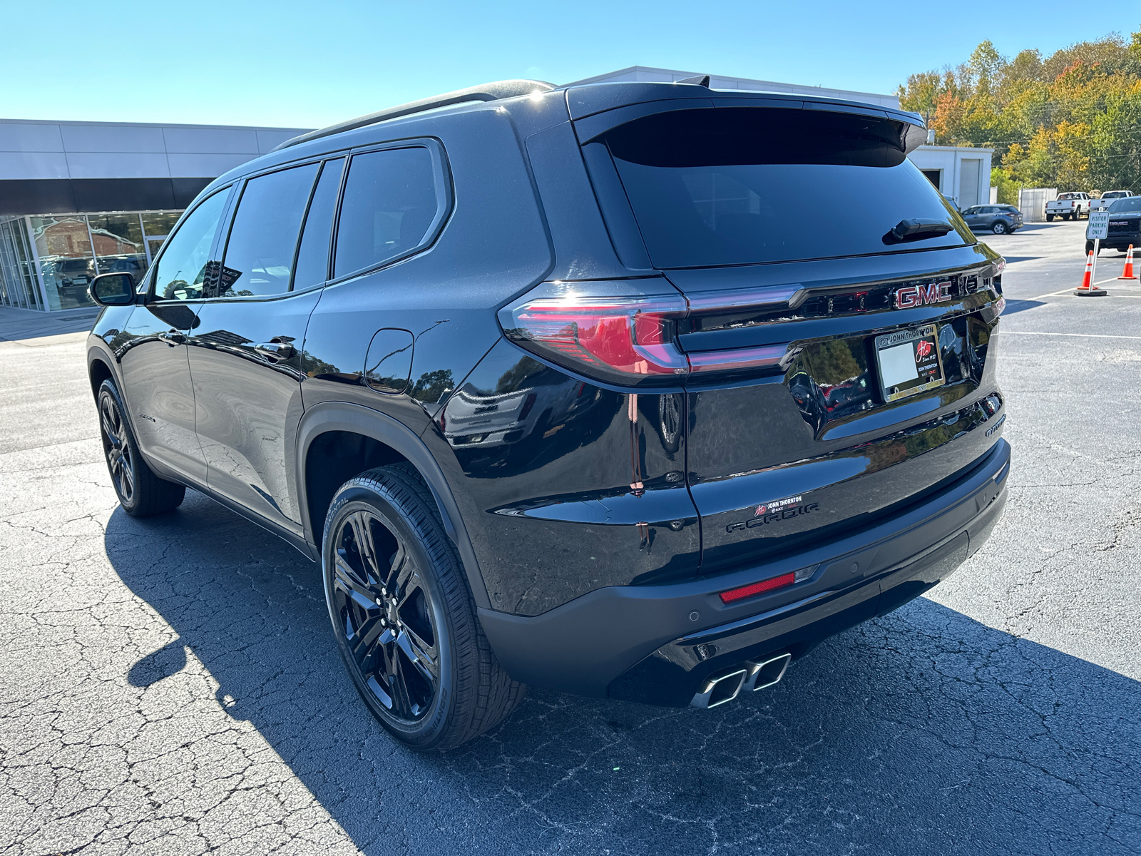 2024 GMC Acadia Elevation 8