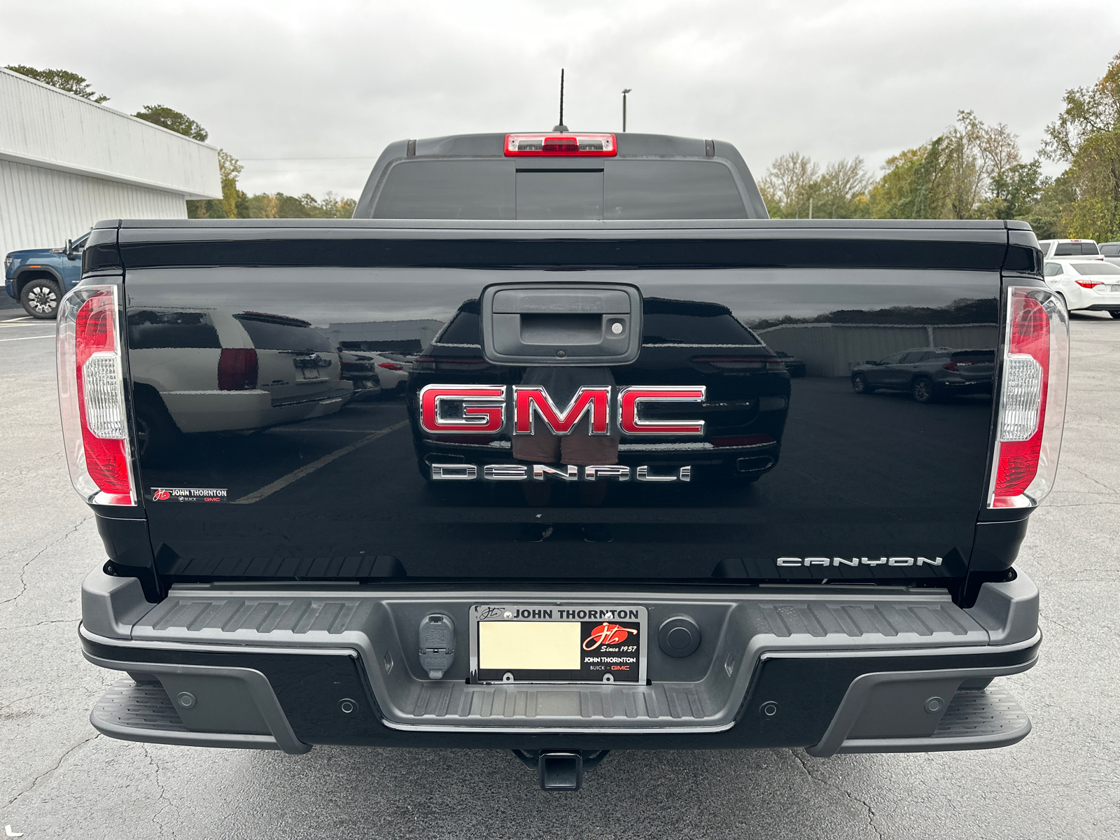 2021 GMC Canyon Denali 8