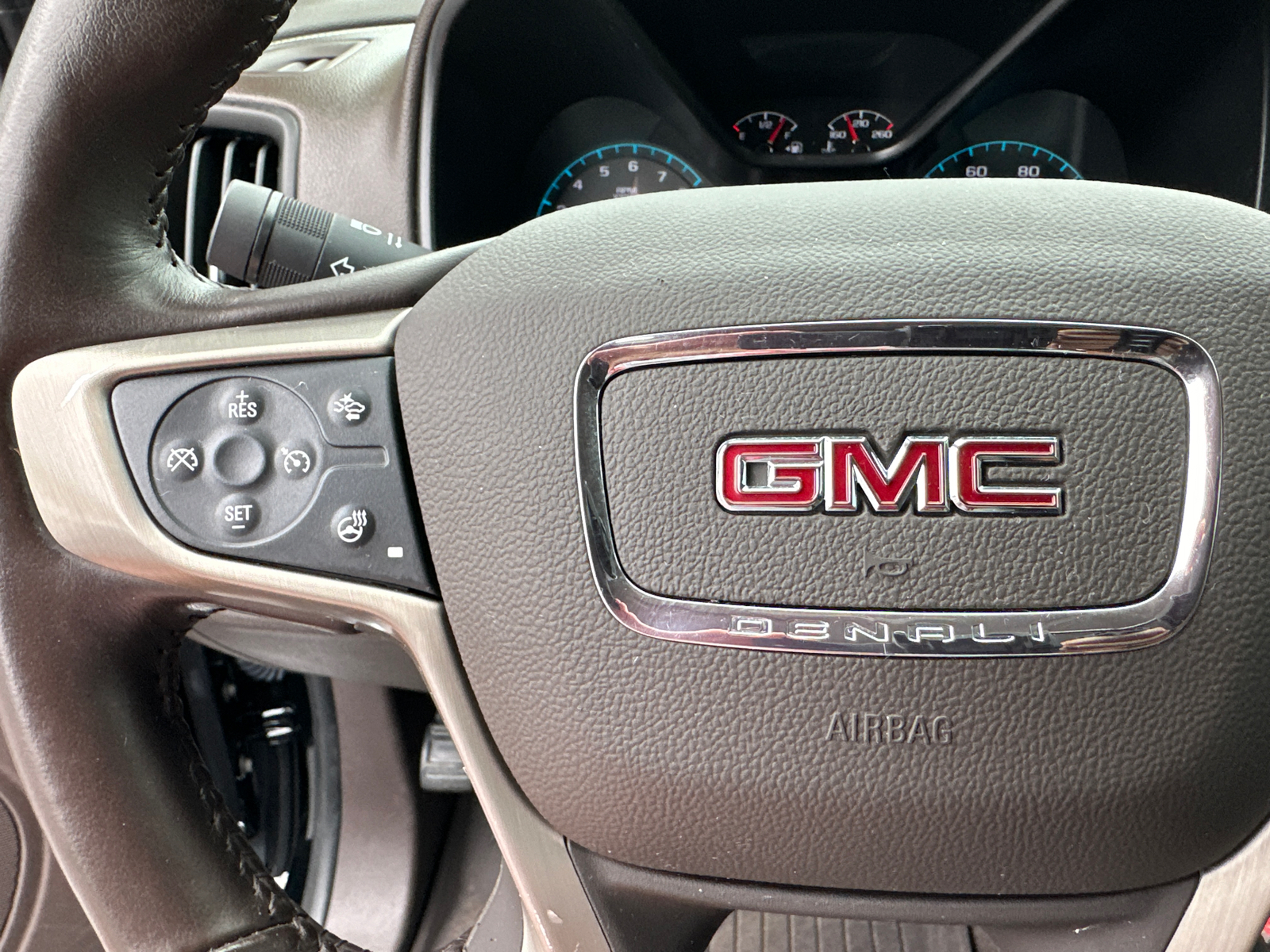 2021 GMC Canyon Denali 26