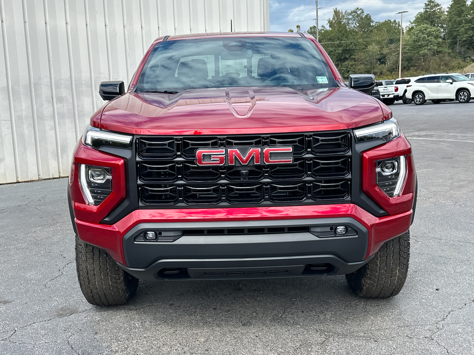 2024 GMC Canyon Elevation 3