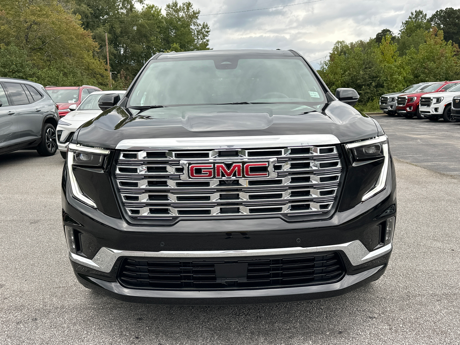 2024 GMC Acadia Denali 4