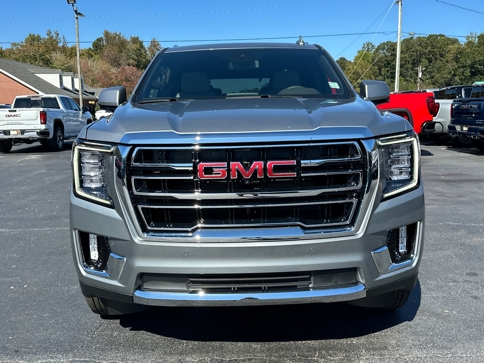 2024 GMC Yukon SLT 3