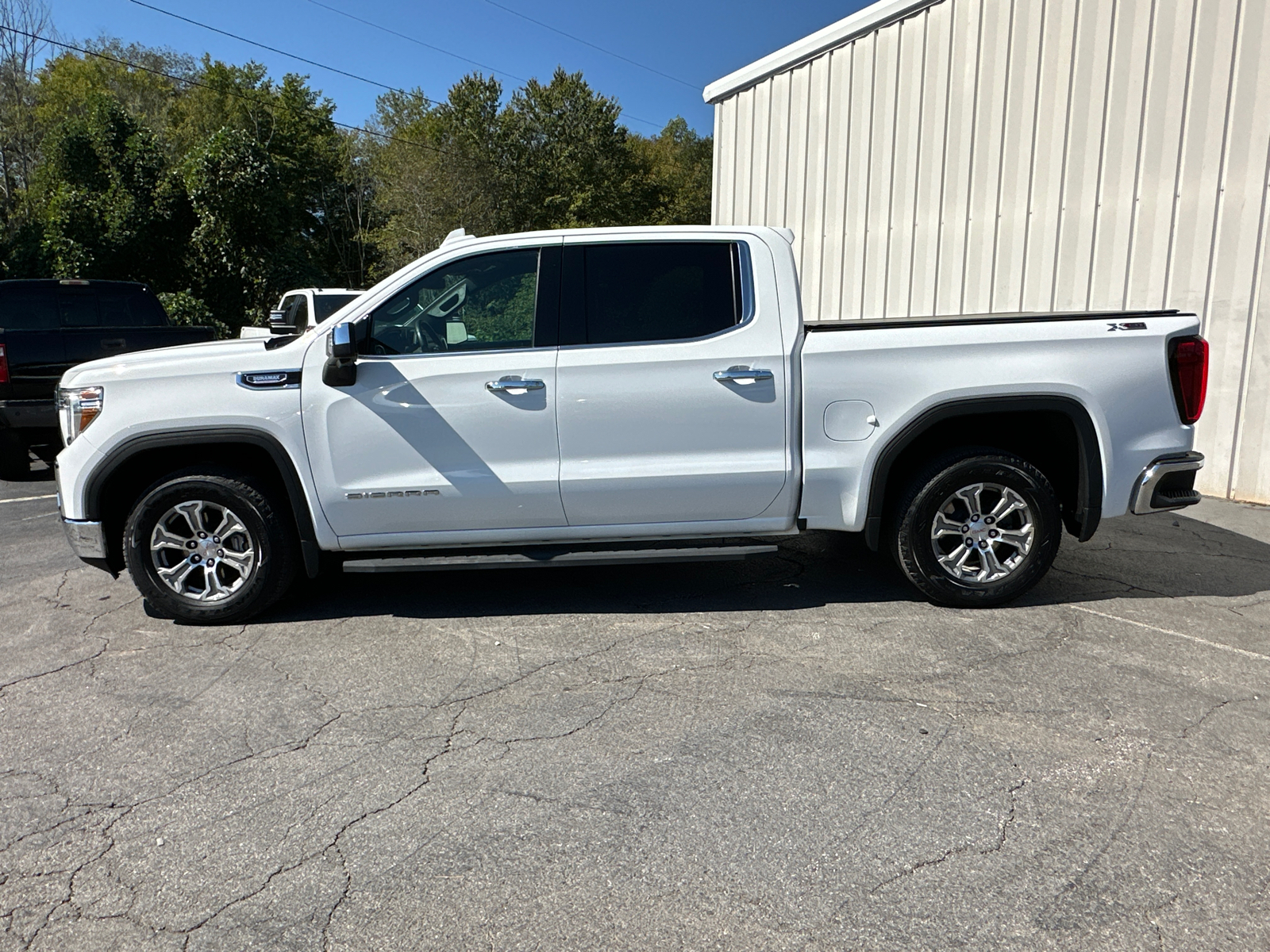 2021 GMC Sierra 1500 SLT 9