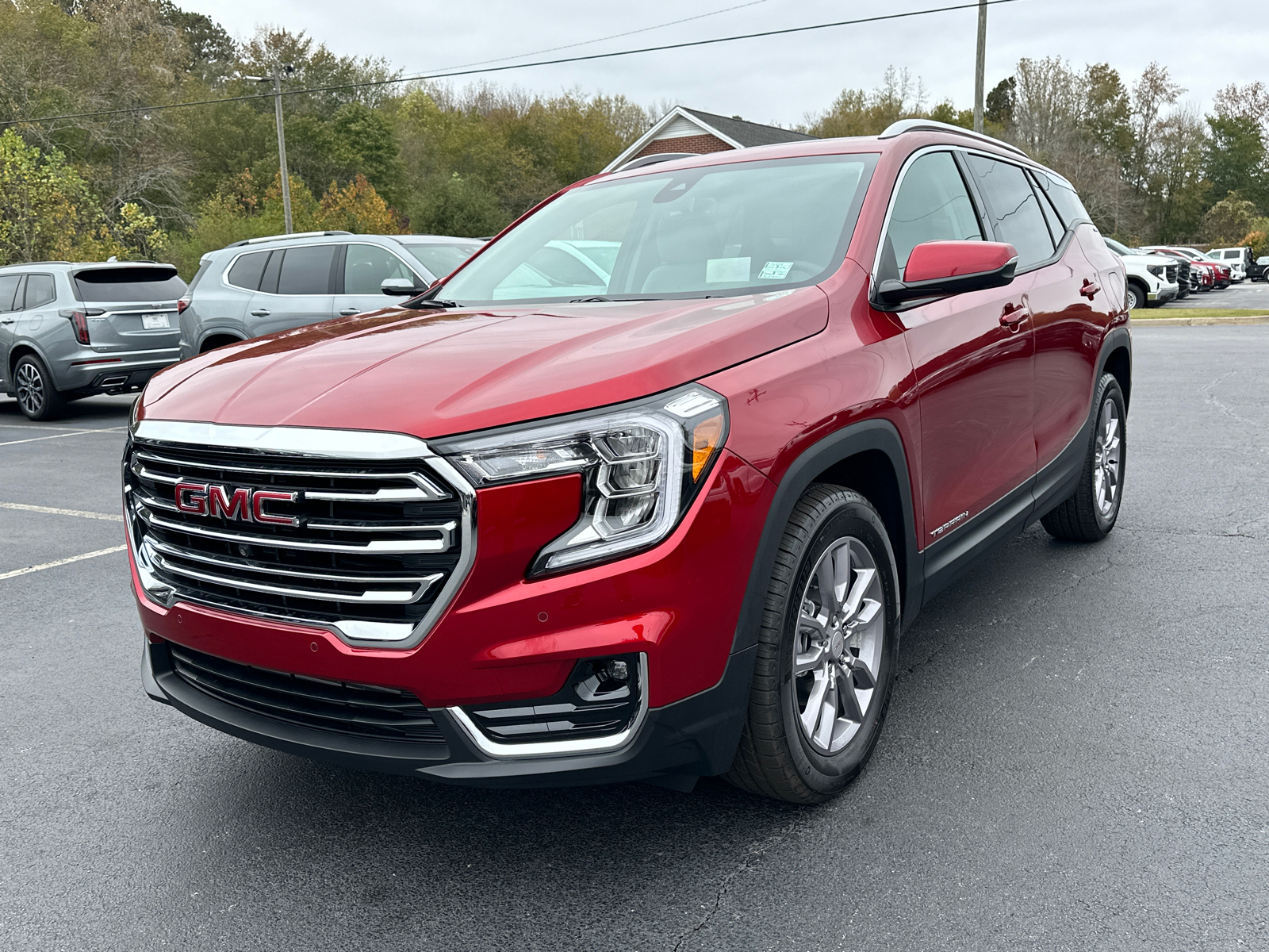 2024 GMC Terrain SLT 2