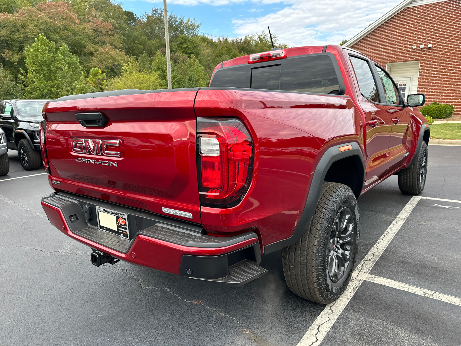 2024 GMC Canyon Elevation 6