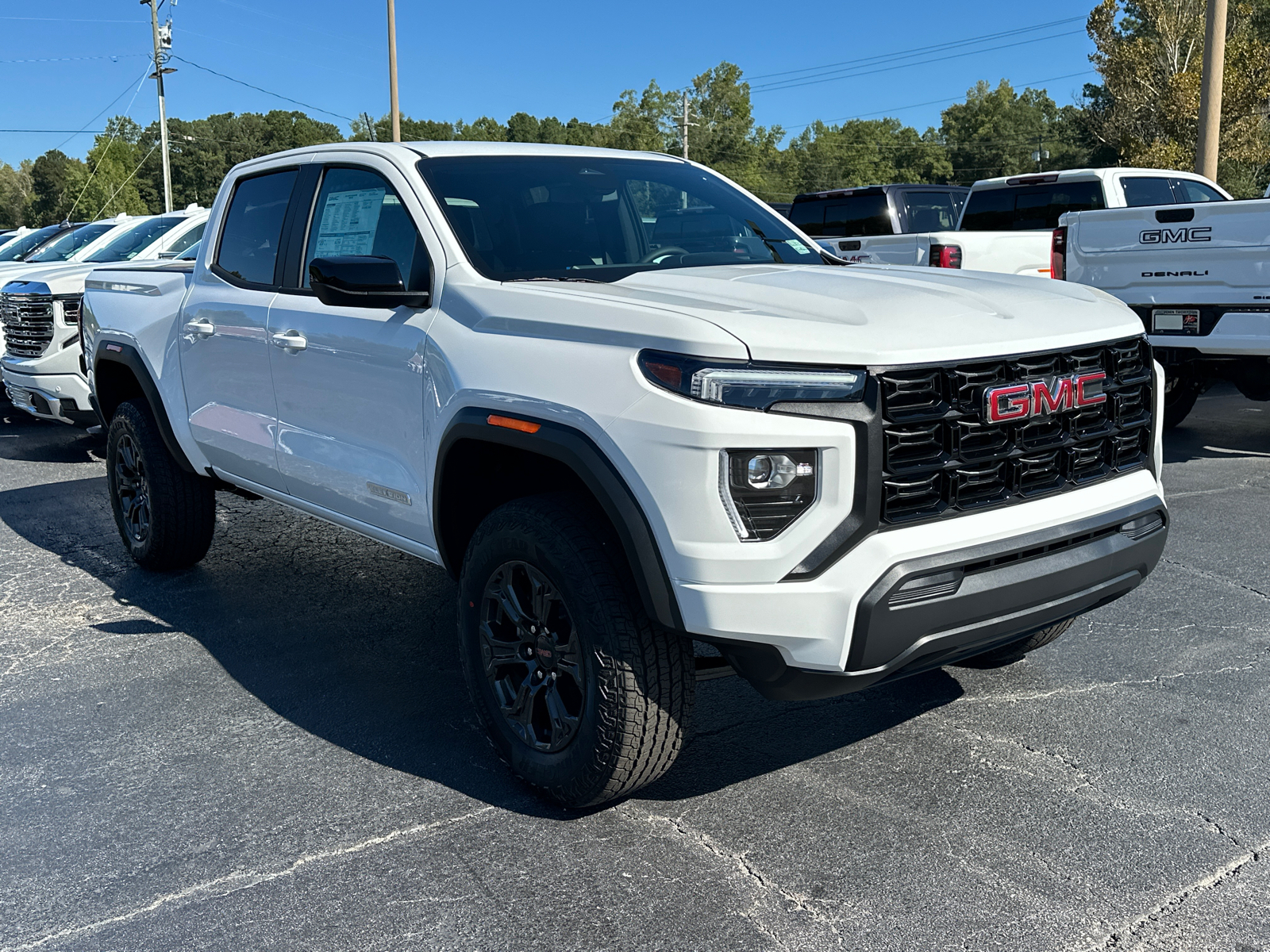 2024 GMC Canyon Elevation 4