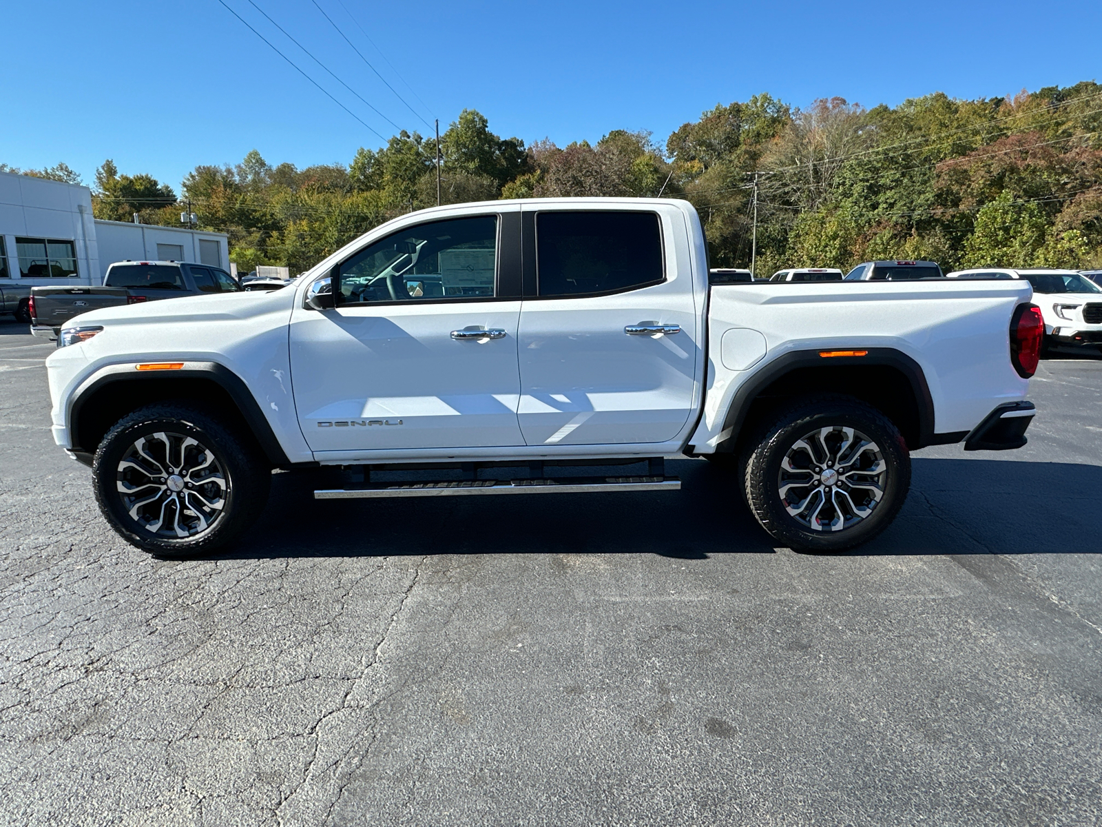 2024 GMC Canyon Denali 9