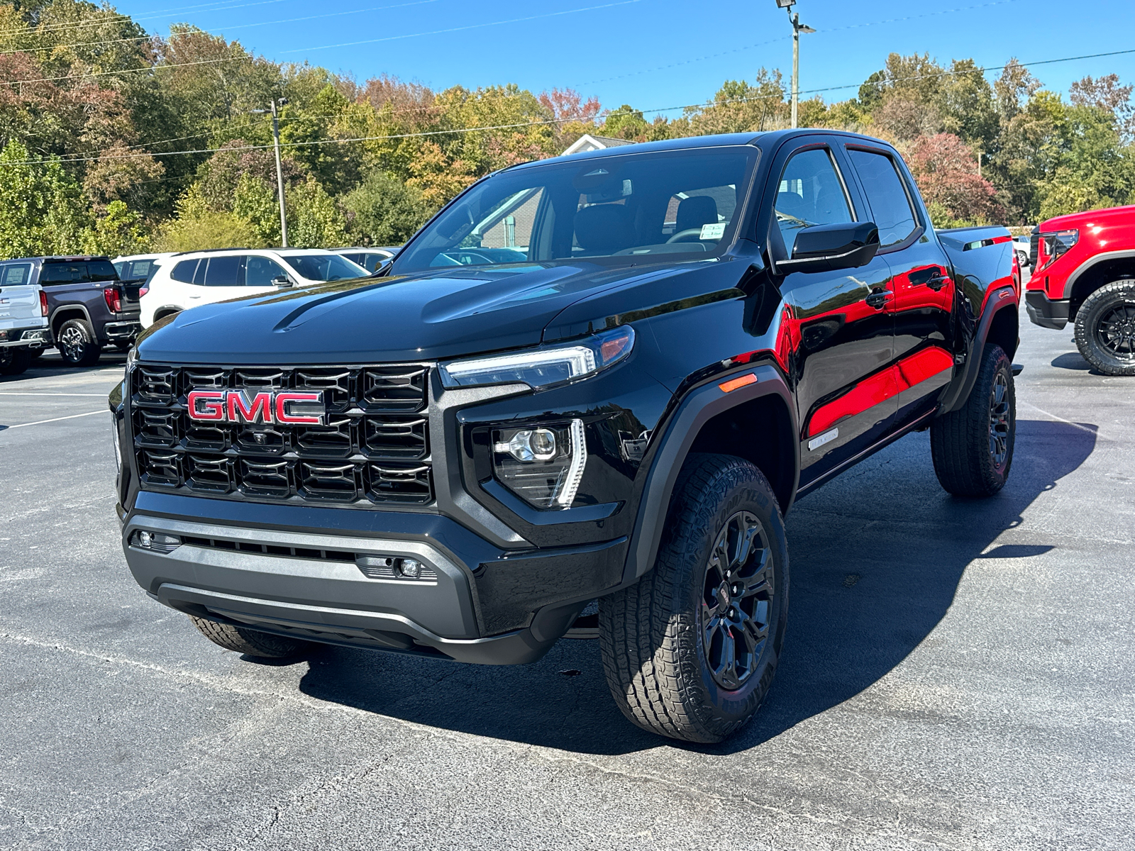 2024 GMC Canyon Elevation 2