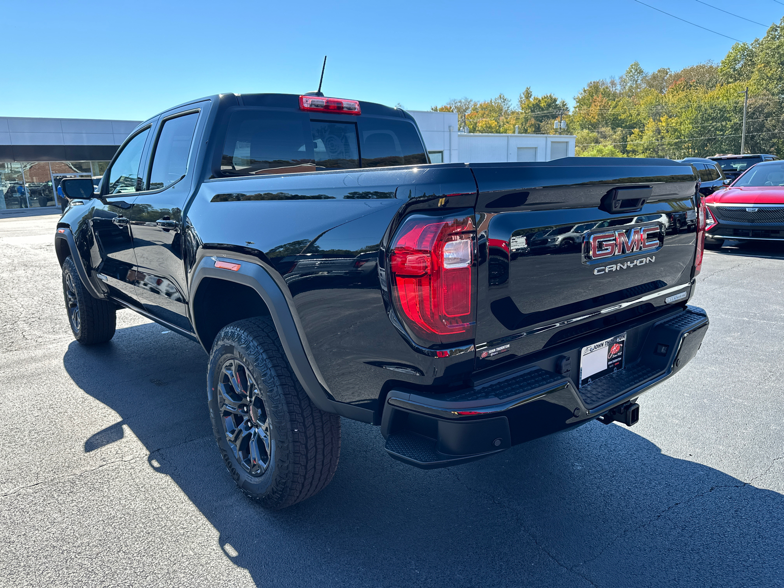 2024 GMC Canyon Elevation 8