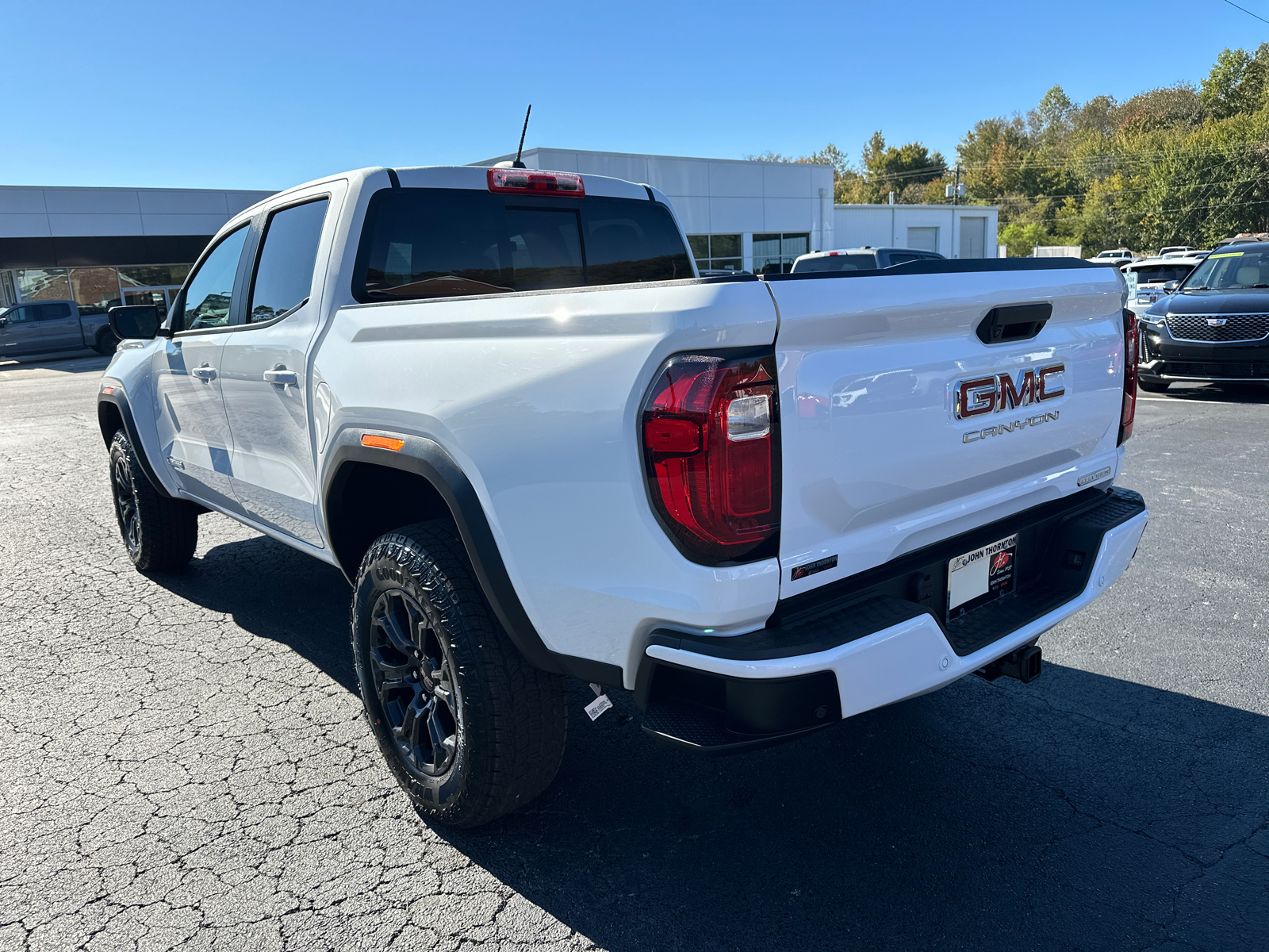 2024 GMC Canyon Elevation 8