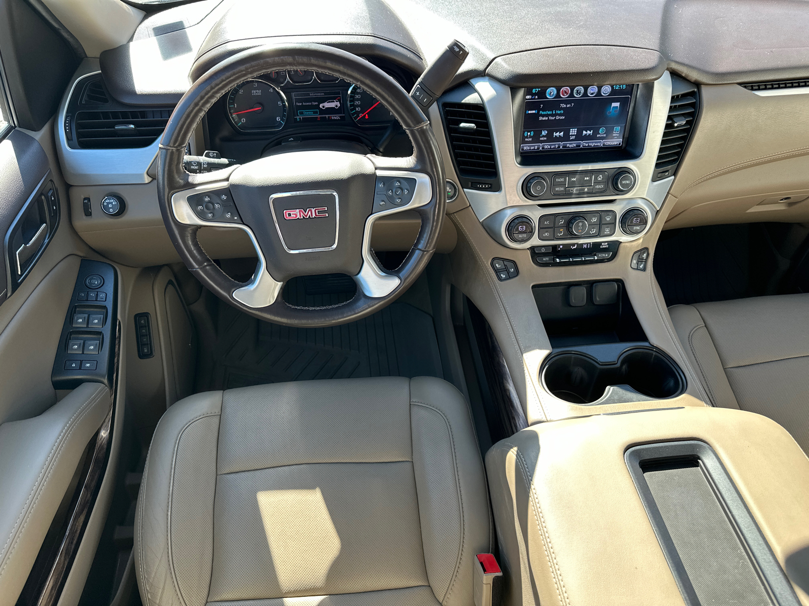 2018 GMC Yukon SLT 24