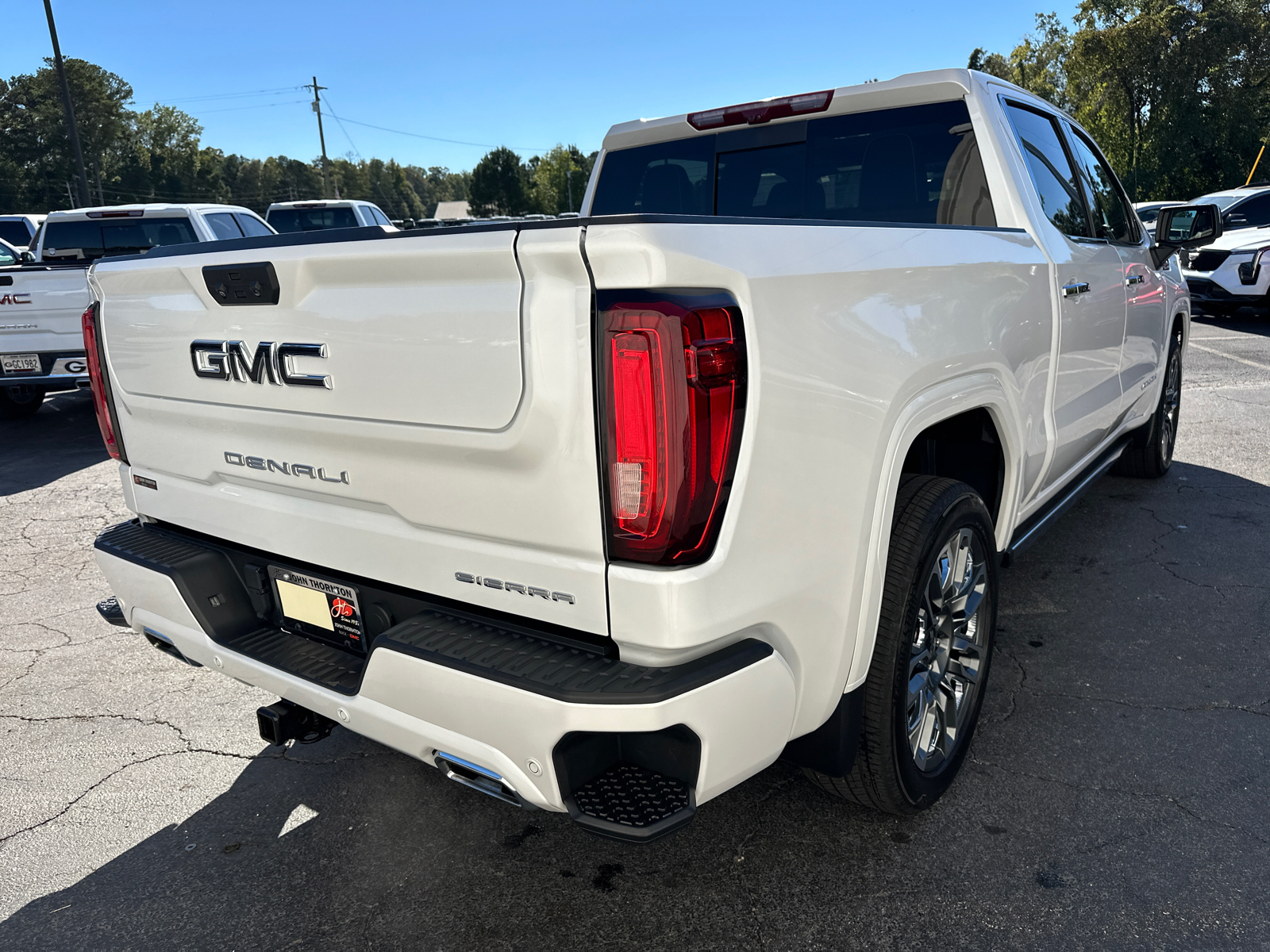 2023 GMC Sierra 1500 Denali Ultimate 6