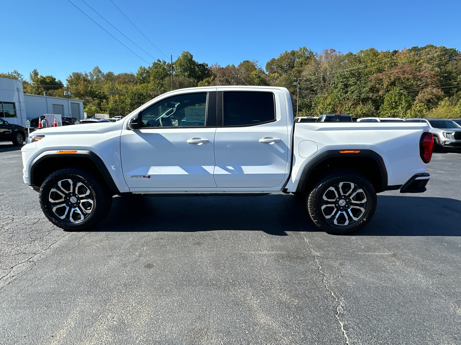 2024 GMC Canyon AT4 9