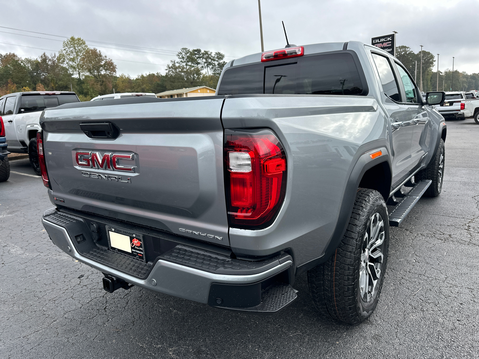 2024 GMC Canyon Denali 6