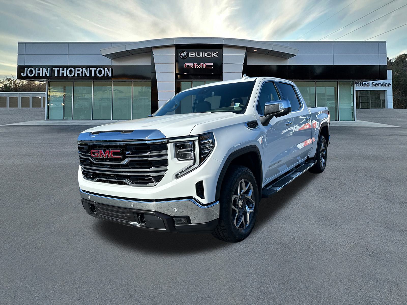 2024 GMC Sierra 1500 SLT 1