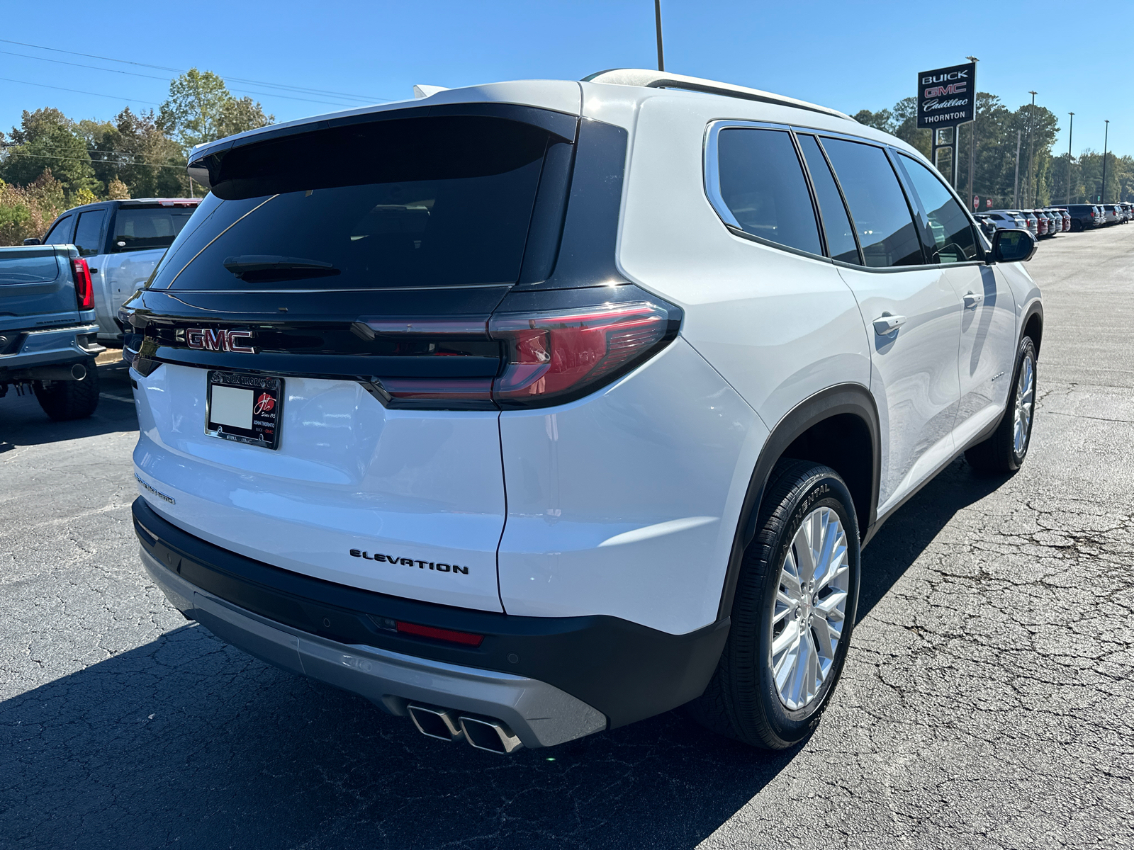 2024 GMC Acadia Elevation 6