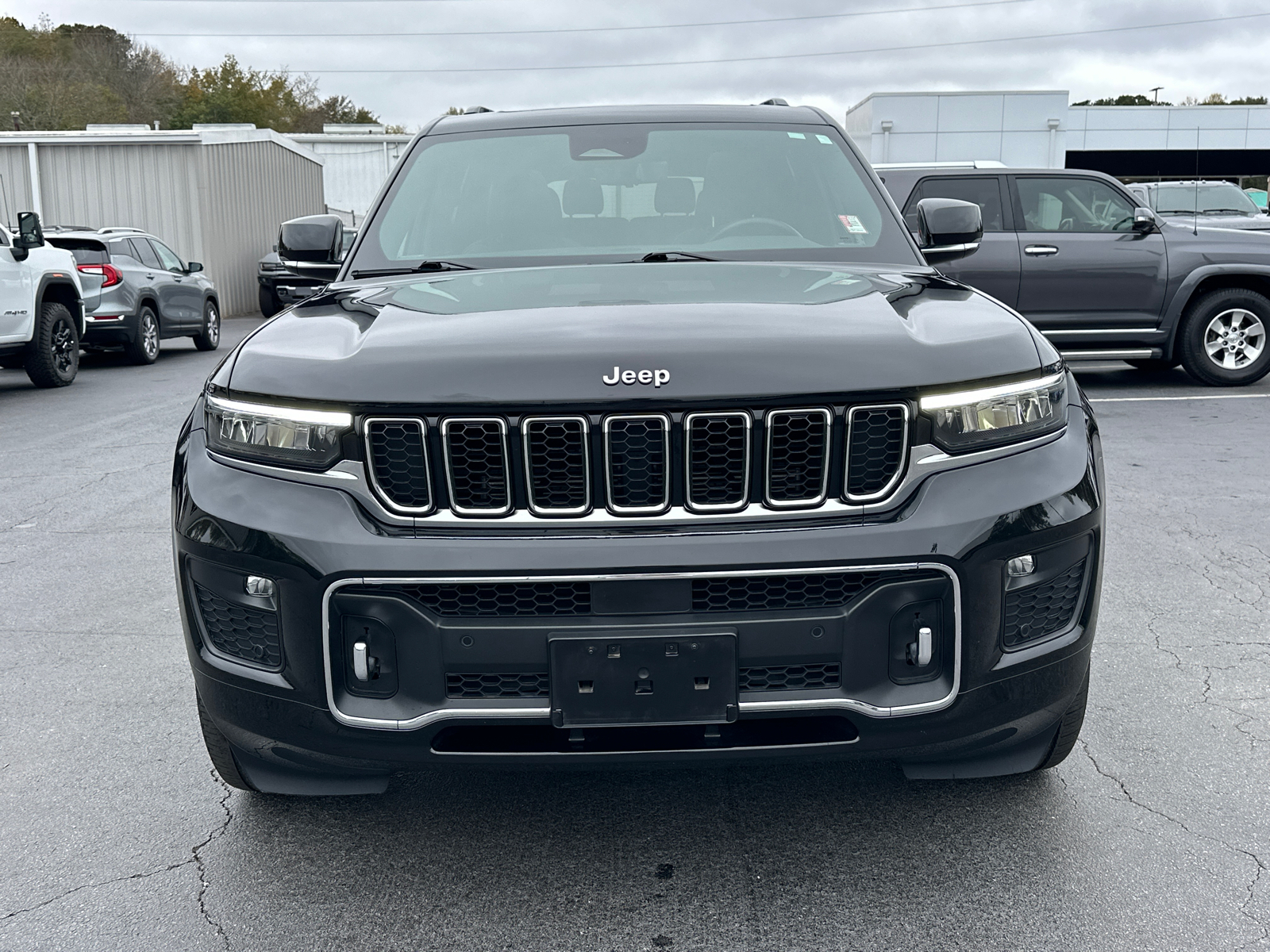 2022 Jeep Grand Cherokee L Overland 4