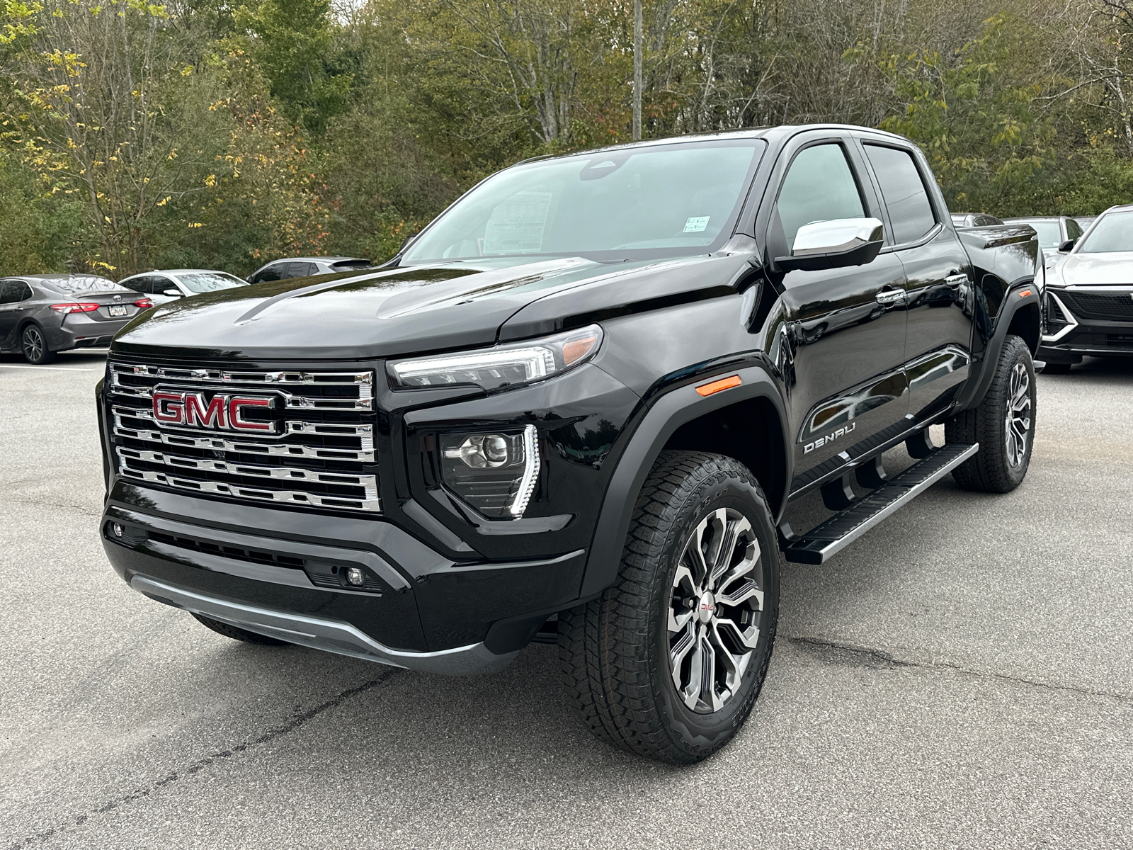 2024 GMC Canyon Denali 3