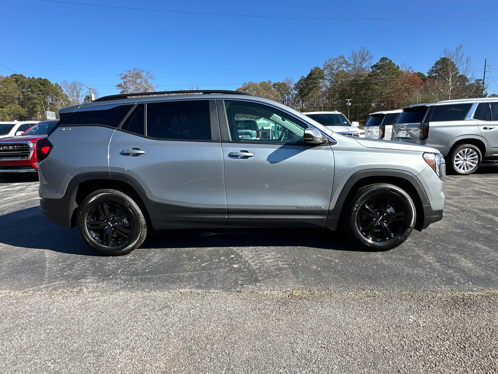 2024 GMC Terrain SLE 6