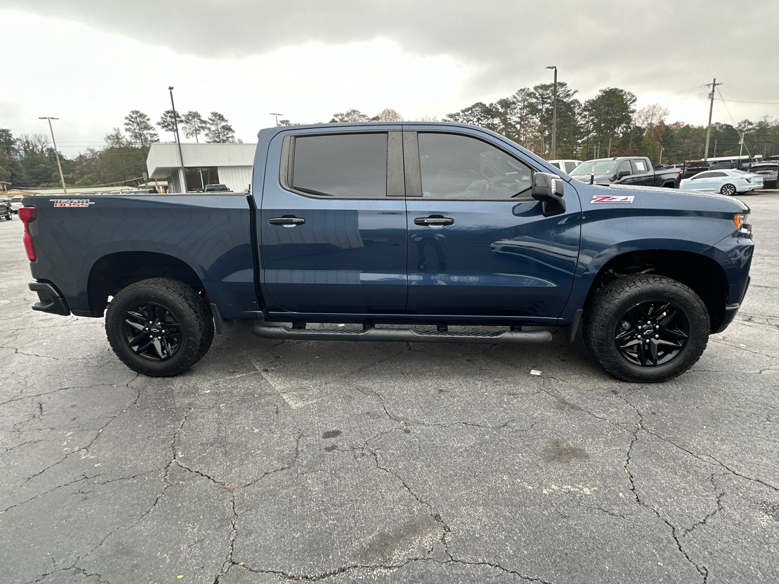 2021 Chevrolet Silverado 1500 LT Trail Boss 6