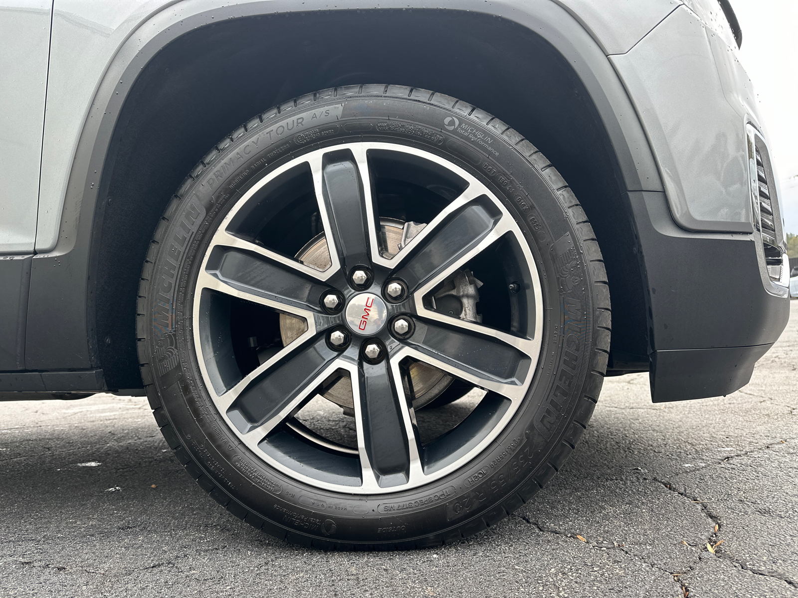 2023 GMC Acadia SLT 14