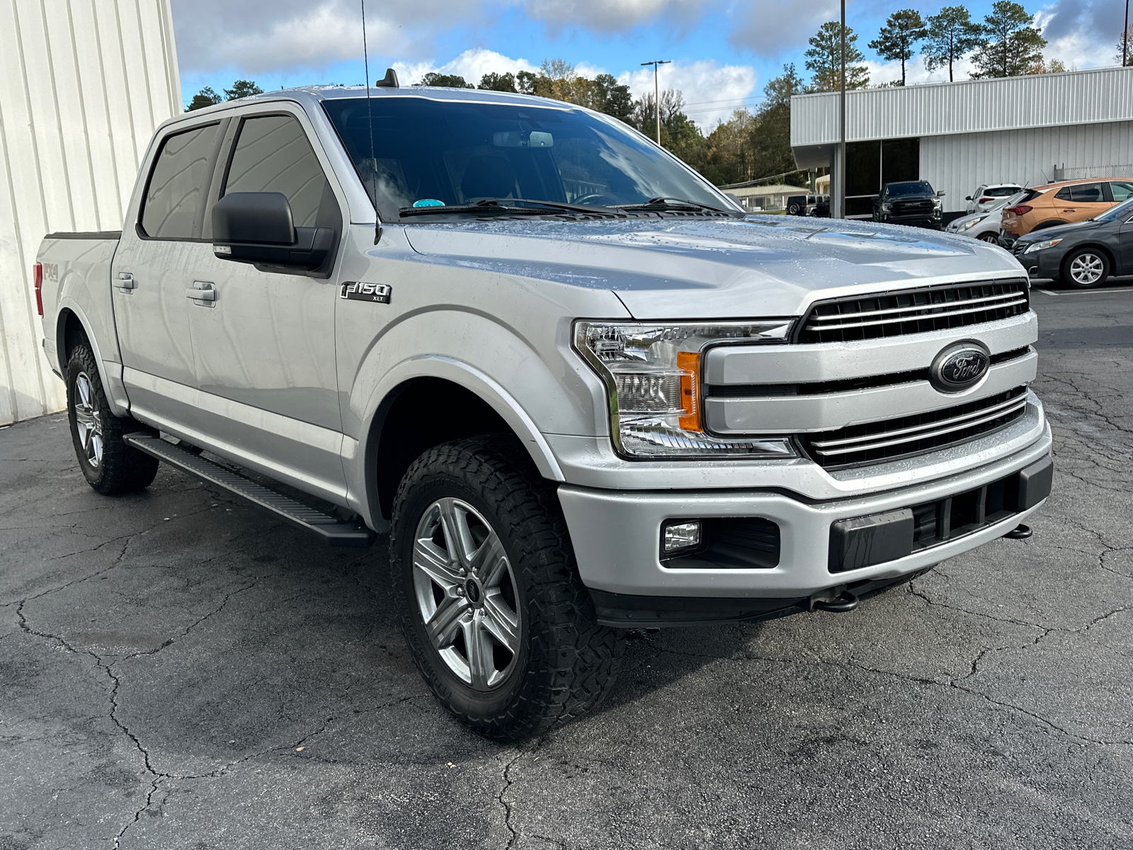 2019 Ford F-150 XLT 4