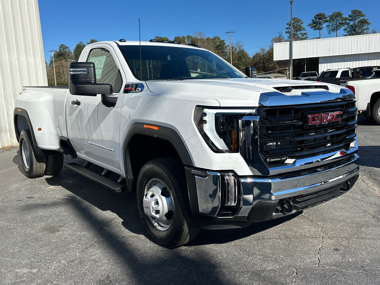 2024 GMC Sierra 3500HD Pro 5