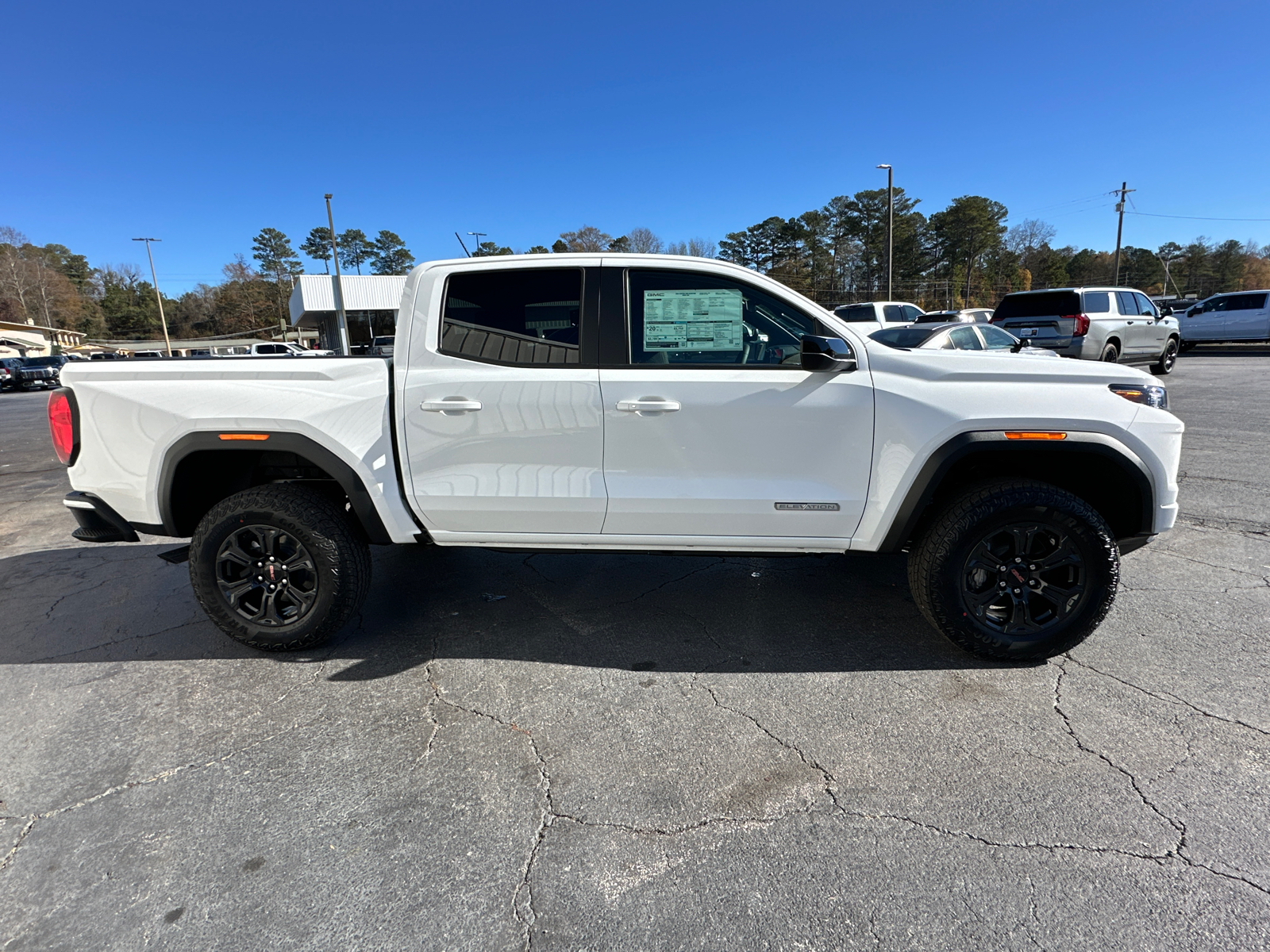 2024 GMC Canyon Elevation 6