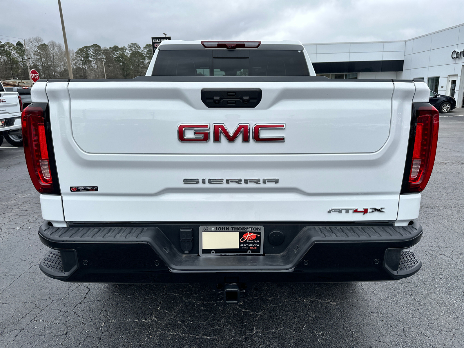 2024 GMC Sierra 1500 AT4X 7