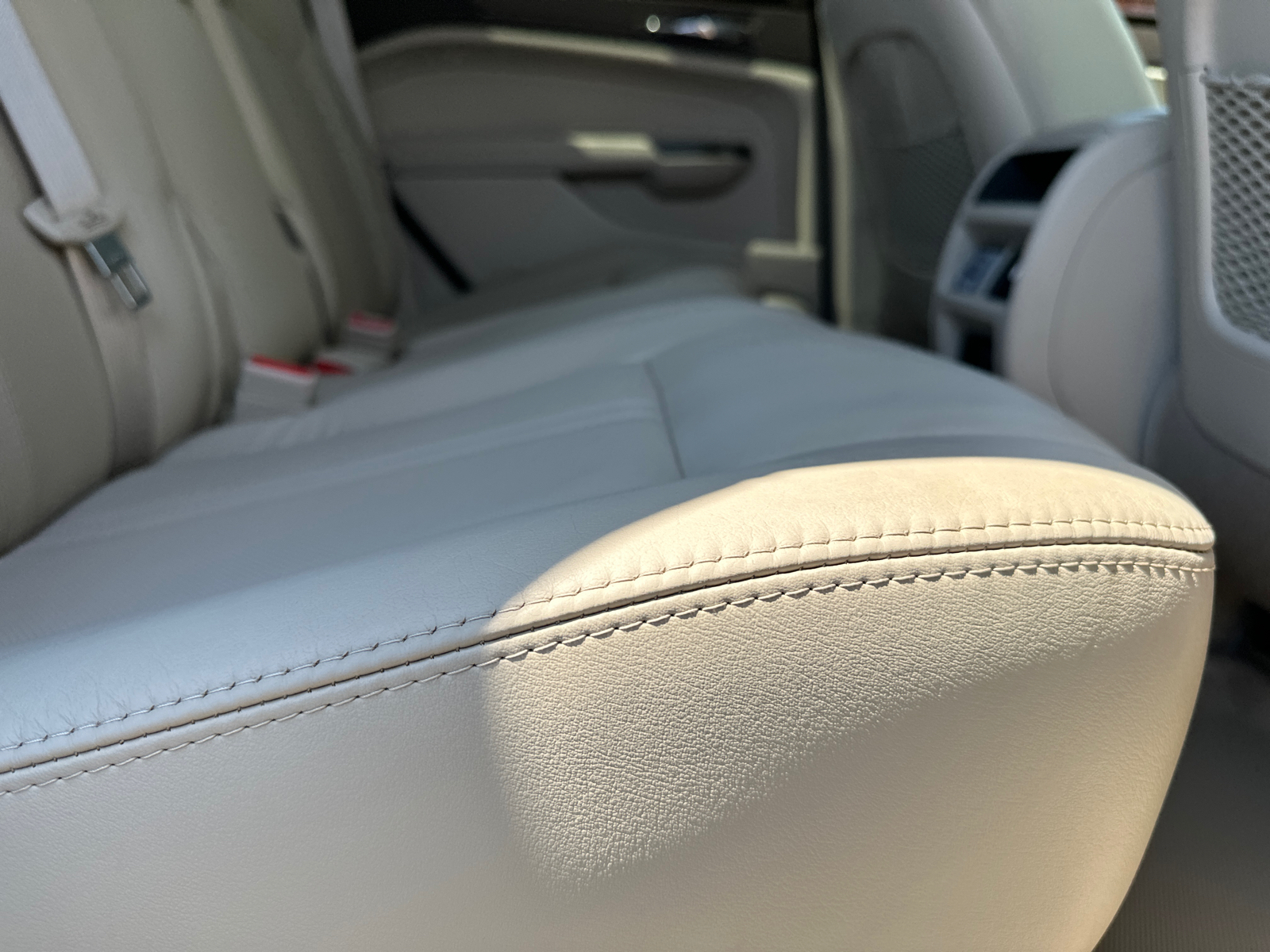 2016 Cadillac SRX Luxury 15