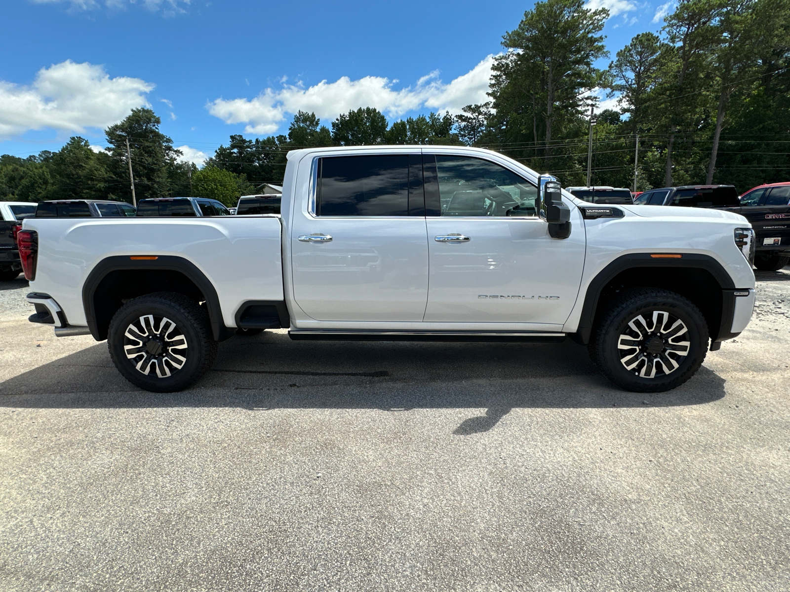 2024 GMC Sierra 2500HD Denali Ultimate 5