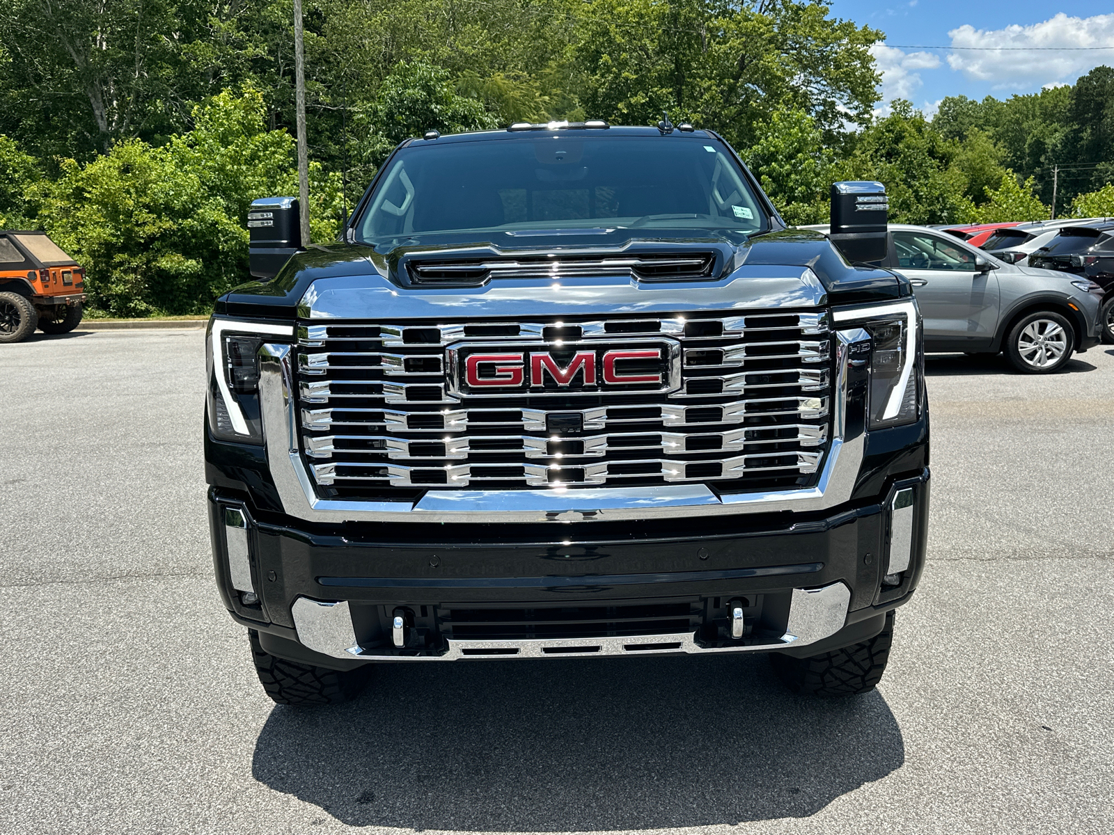 2024 GMC Sierra 2500HD Denali 3