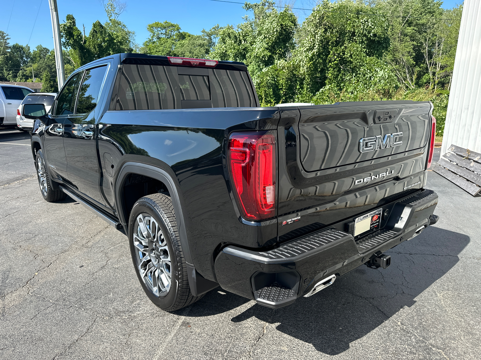 2024 GMC Sierra 1500 Denali Ultimate 8